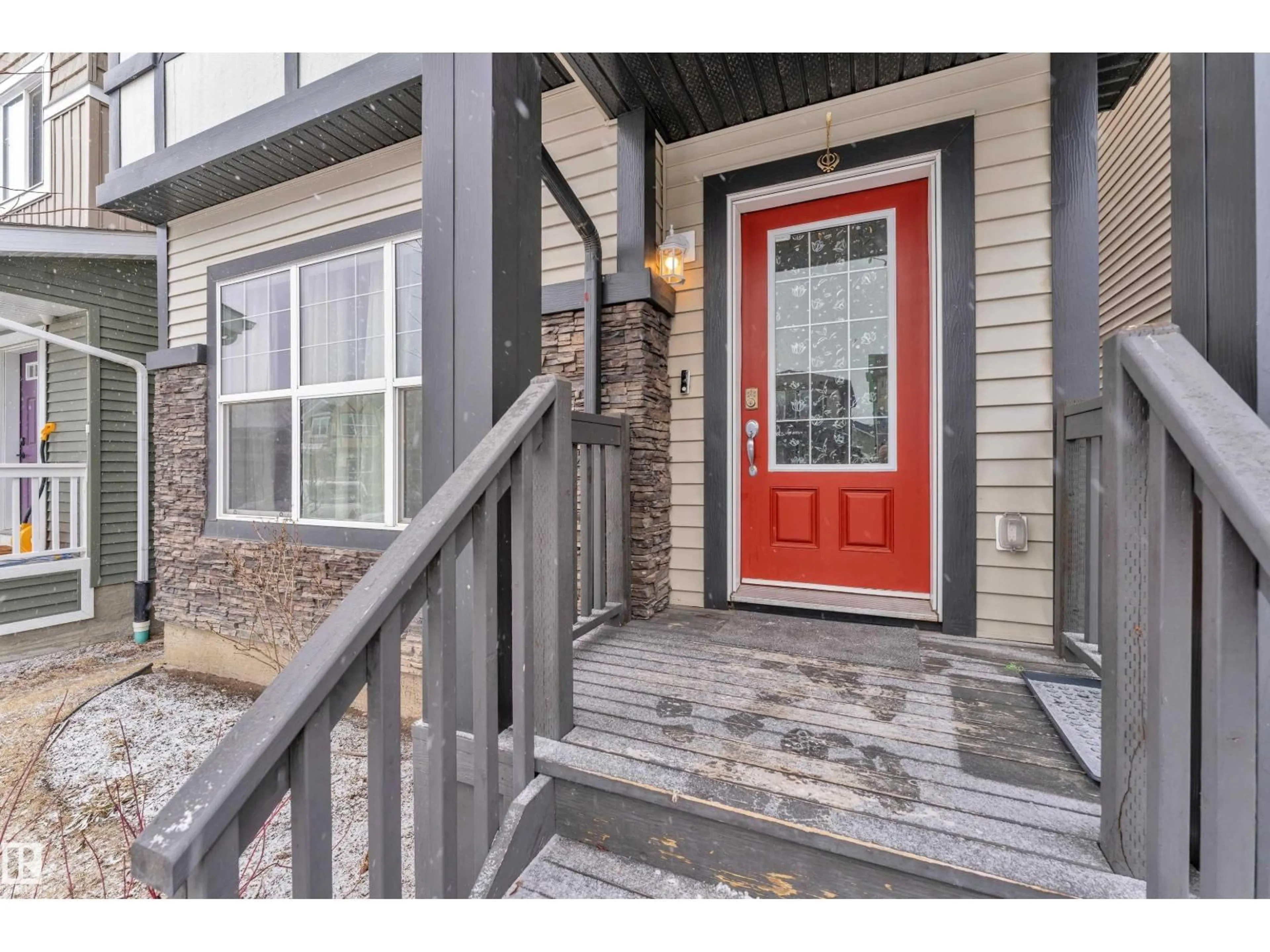 Indoor entryway for SW - 2611 PRICE CM, Edmonton Alberta T6W3P9