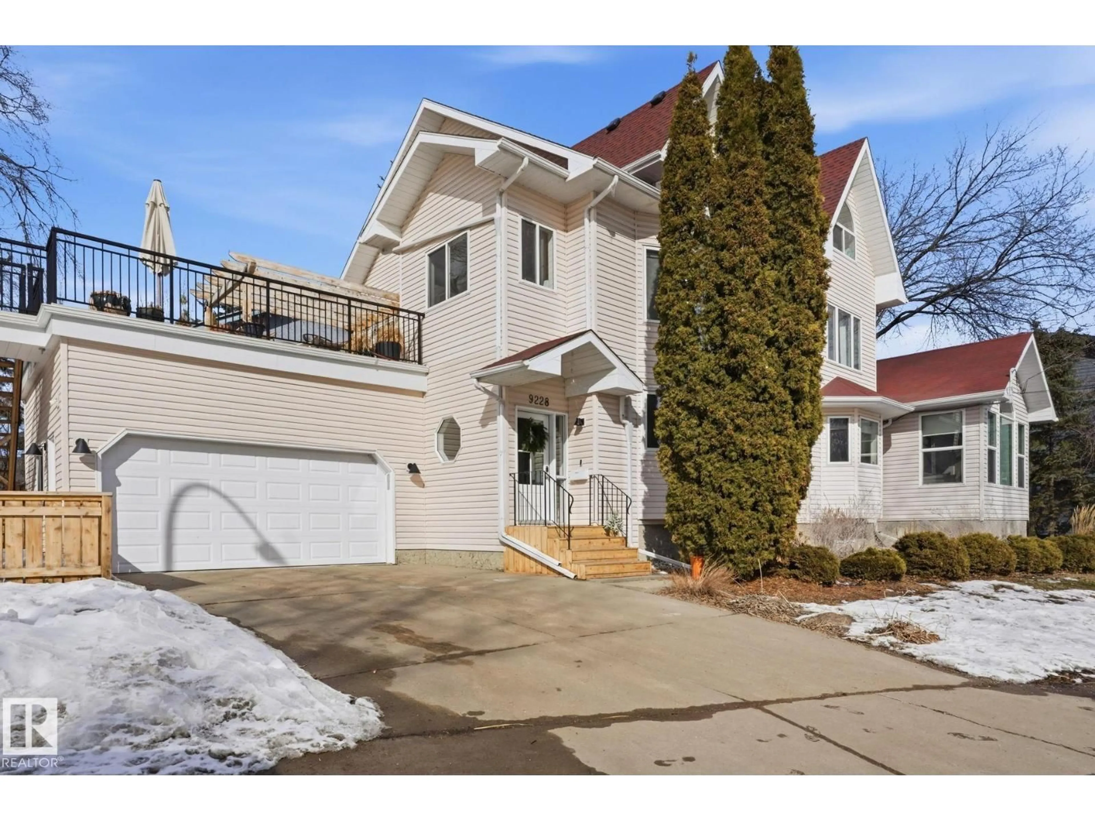 Unknown for 9228 100 AV, Edmonton Alberta T5H0A3