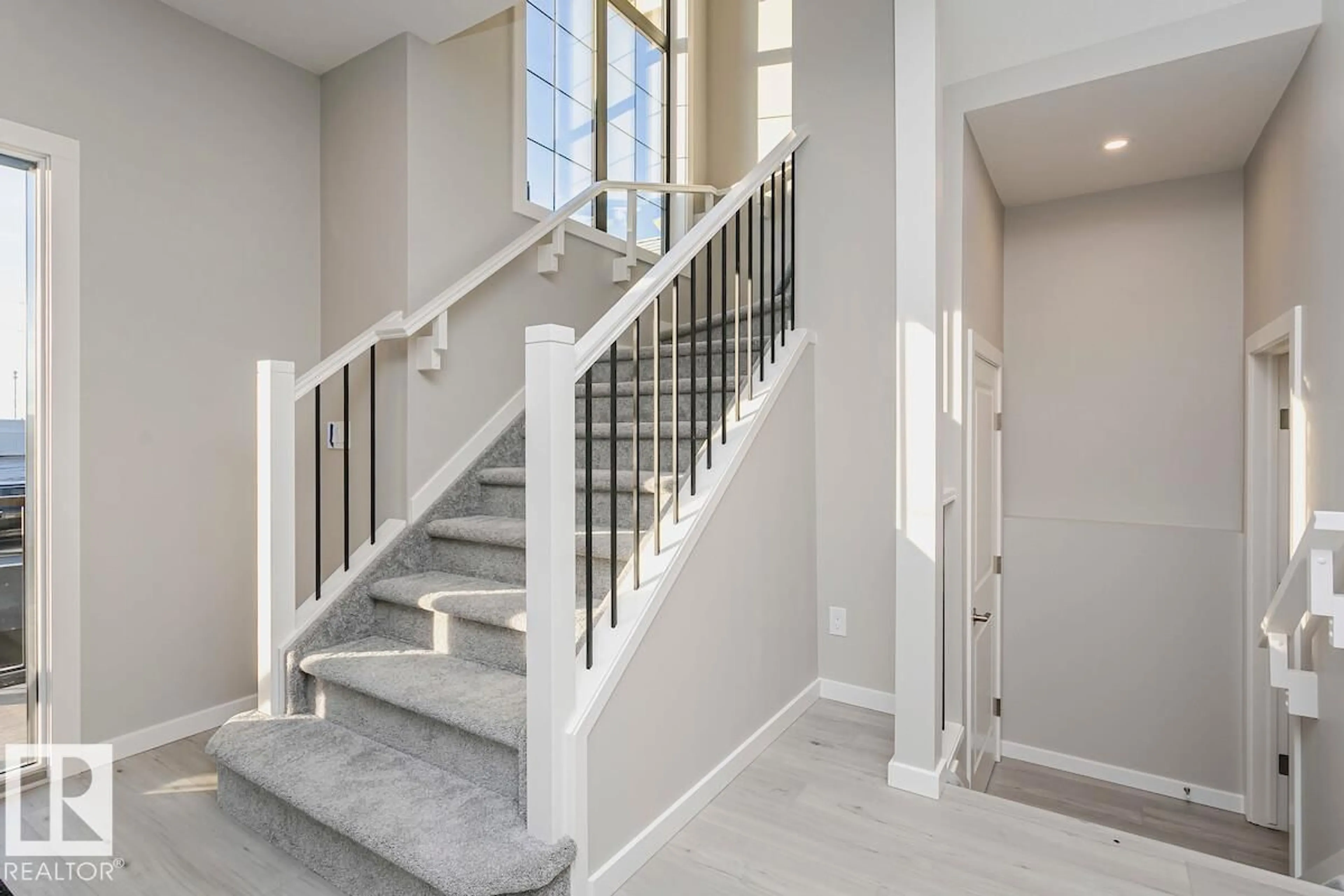 Stairs for 1 CLICHY CL, St. Albert Alberta T8T2E3