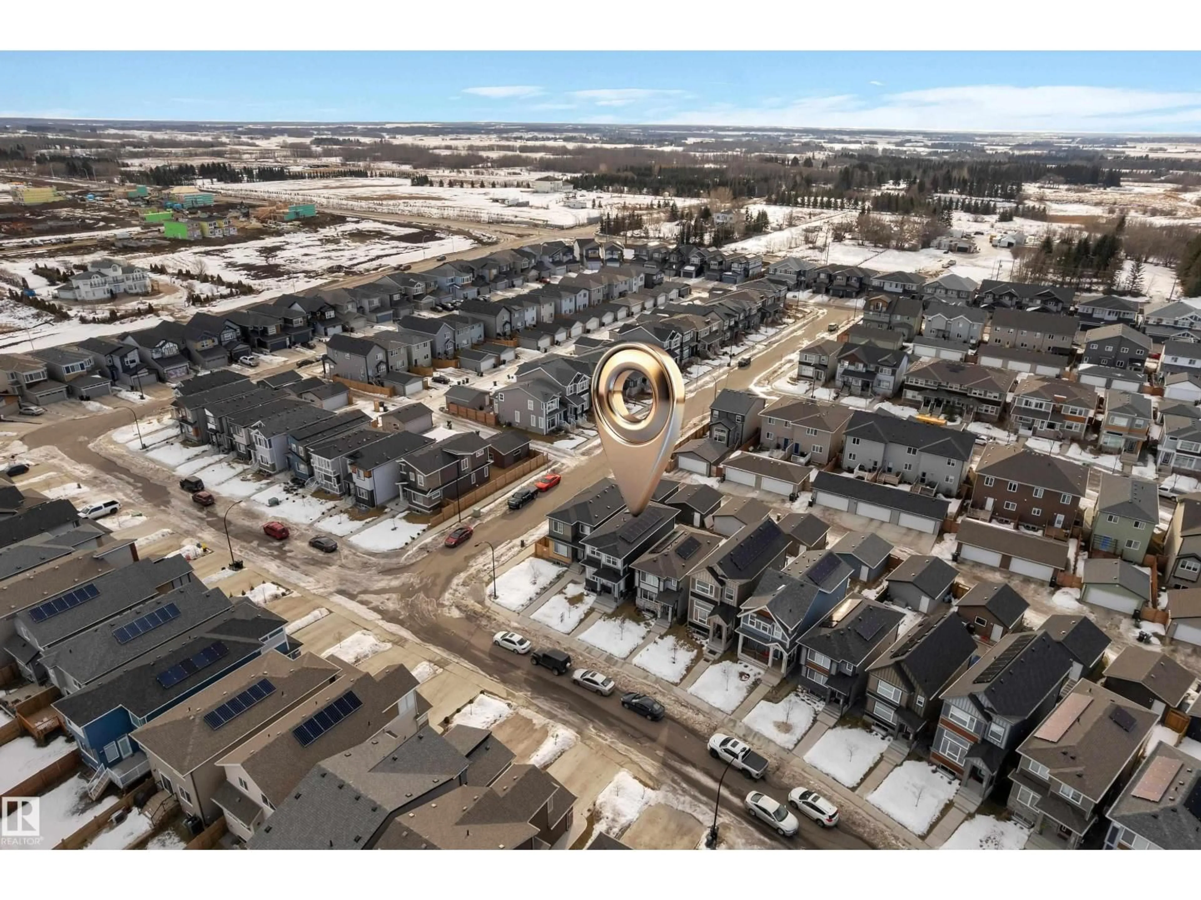 A pic from outside/outdoor area/front of a property/back of a property/a pic from drone, street for SW - 3607 6 AV, Edmonton Alberta T6X1A5