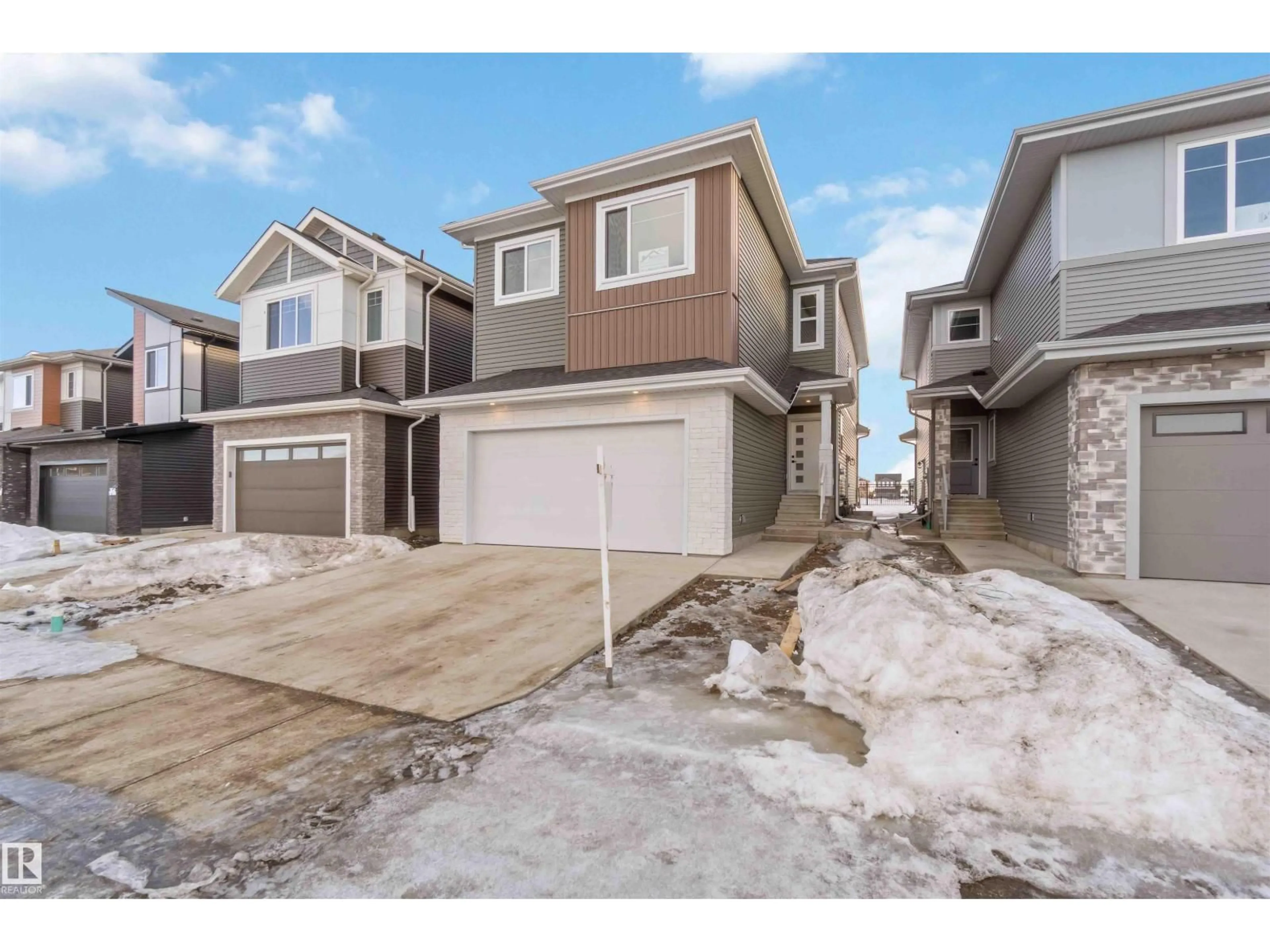 A pic from outside/outdoor area/front of a property/back of a property/a pic from drone, street for 94 ELDRIDGE POINTE, St. Albert Alberta T8N7Z9