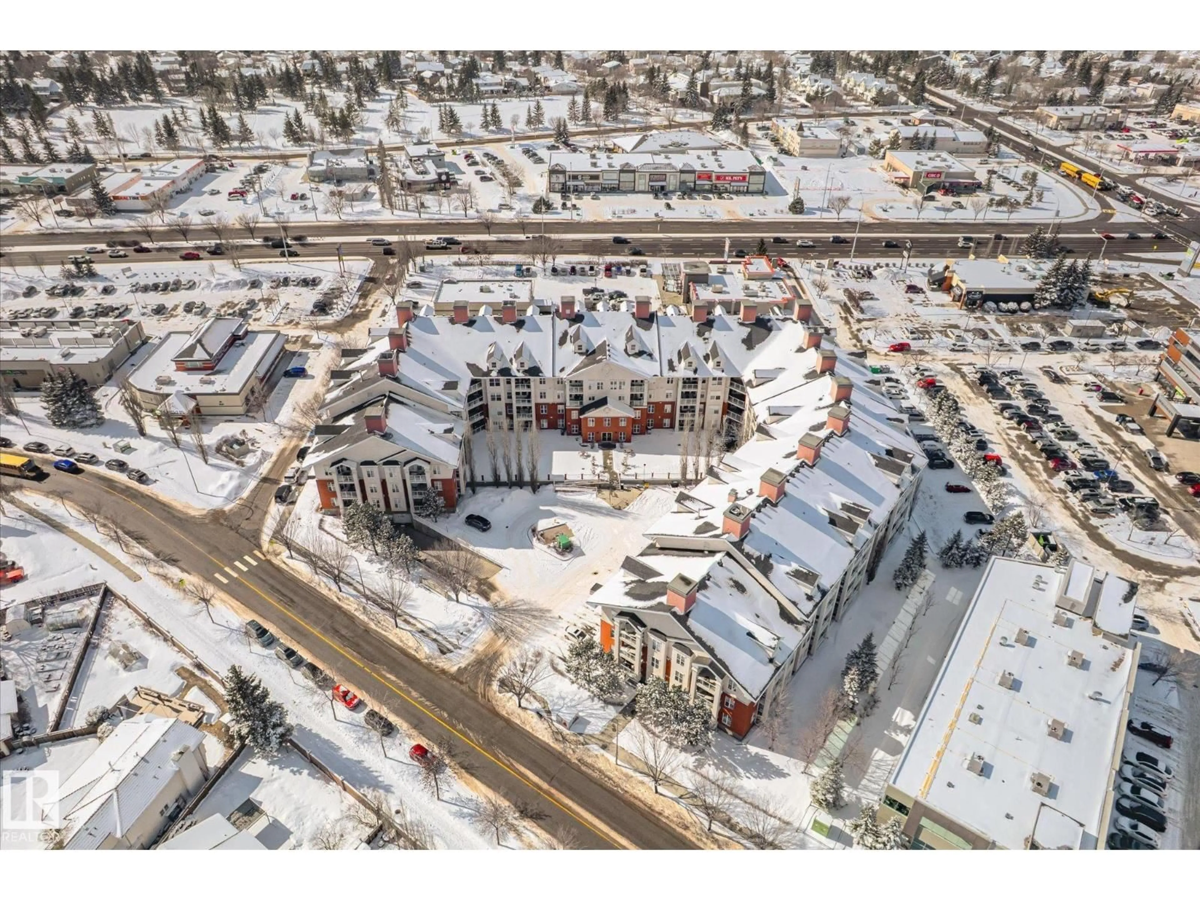 A pic from outside/outdoor area/front of a property/back of a property/a pic from drone, street for #406 - 45 INGLEWOOD DR, St. Albert Alberta T8N5K5