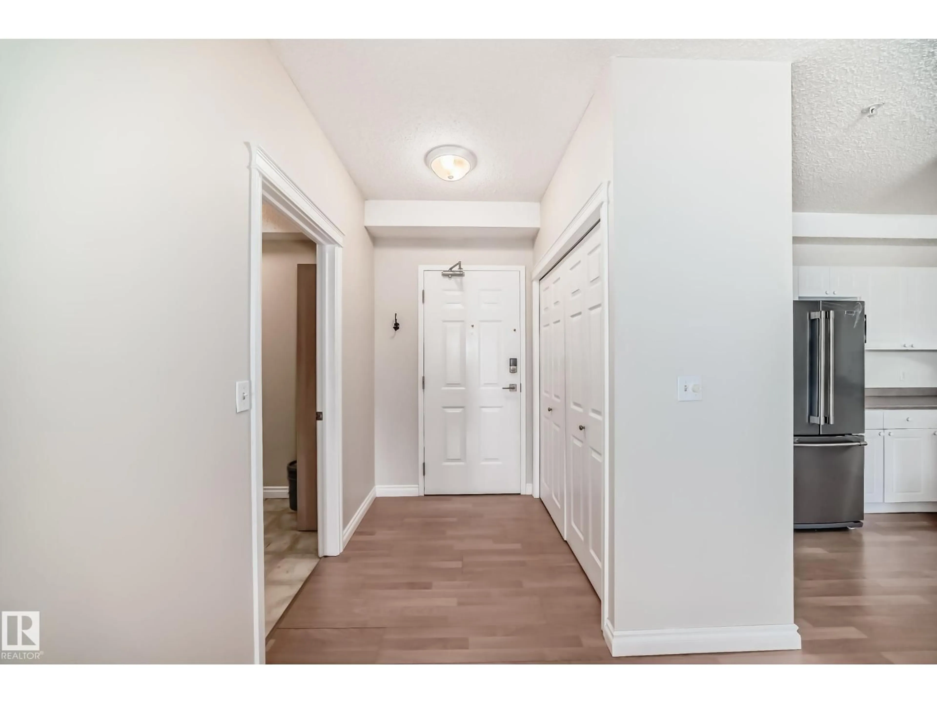 Indoor entryway for #306 - 9120 156 ST, Edmonton Alberta T5R1Y8