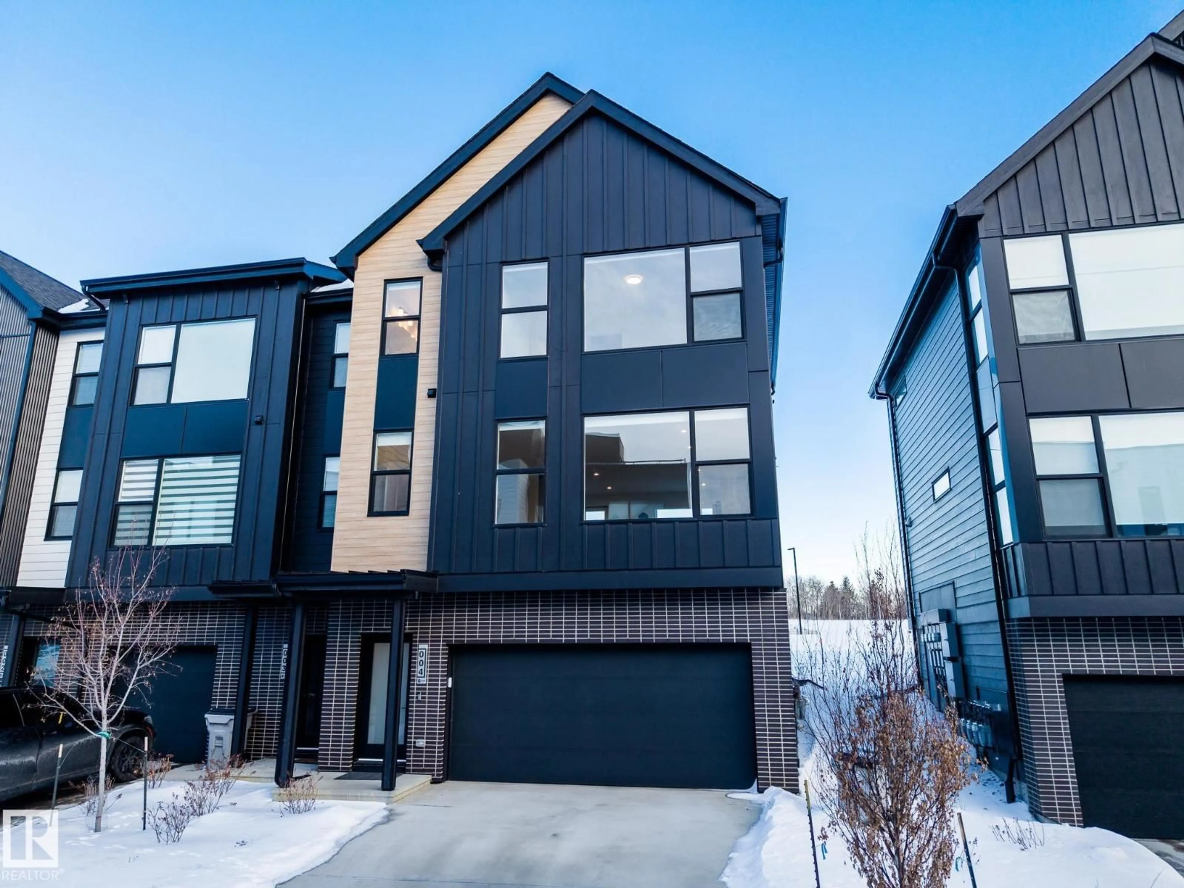 Home with brick exterior material, street for 5 - 4 RONDEAU DR, St. Albert Alberta T8N7X8