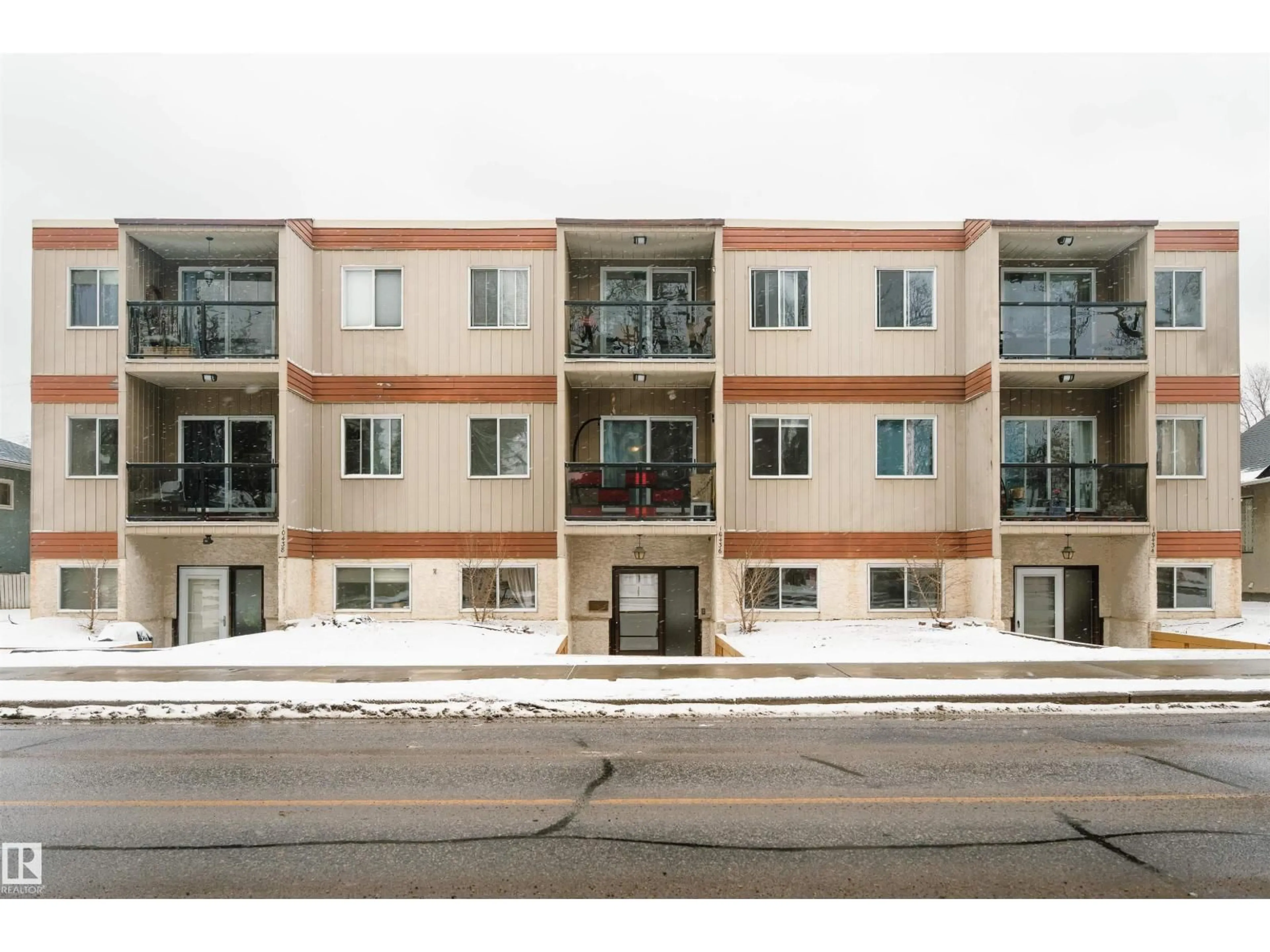 Unknown for #303 - 10432 76 AV, Edmonton Alberta T6E1L1