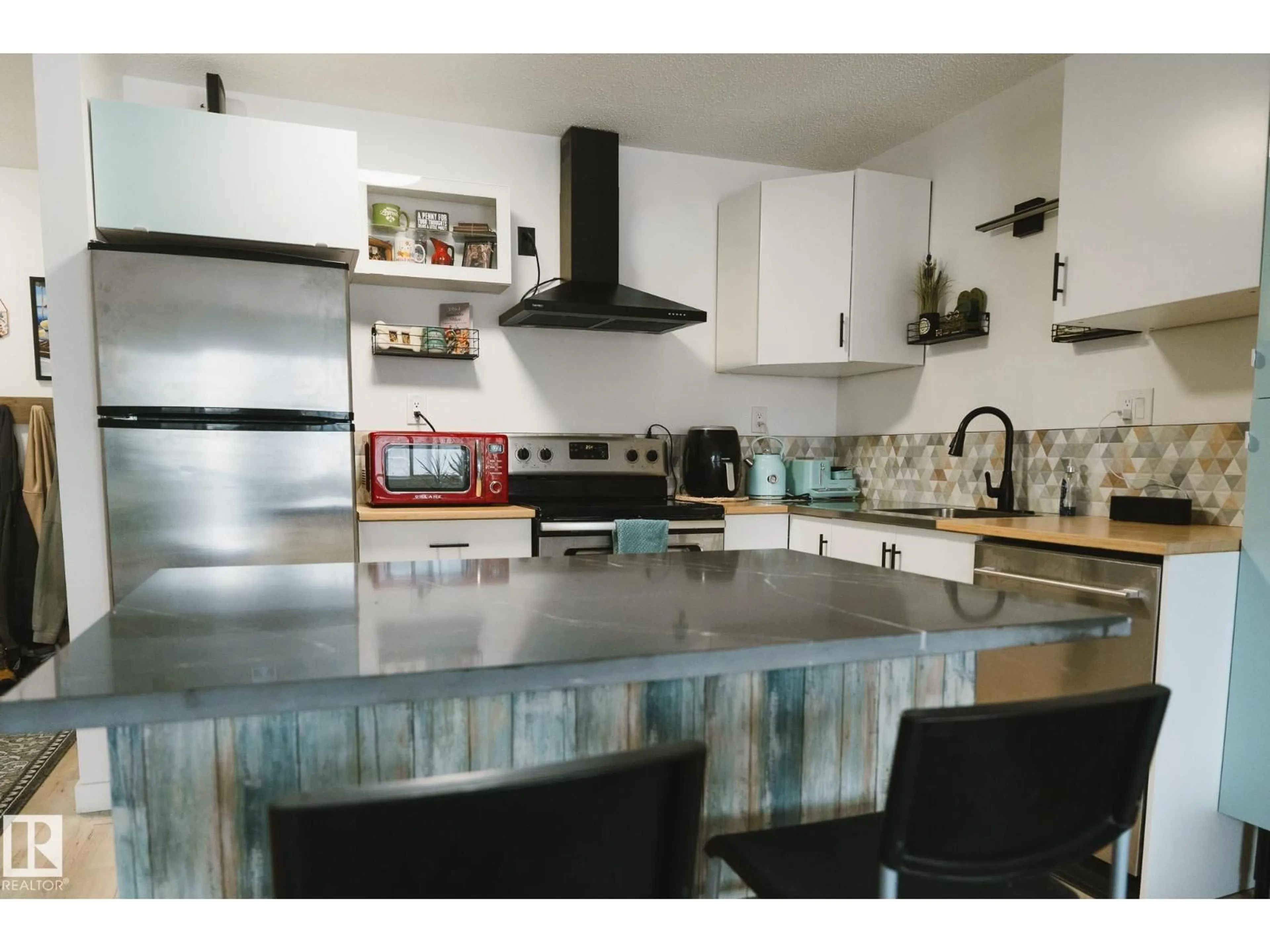 Open concept kitchen, unknown for #303 - 10432 76 AV, Edmonton Alberta T6E1L1