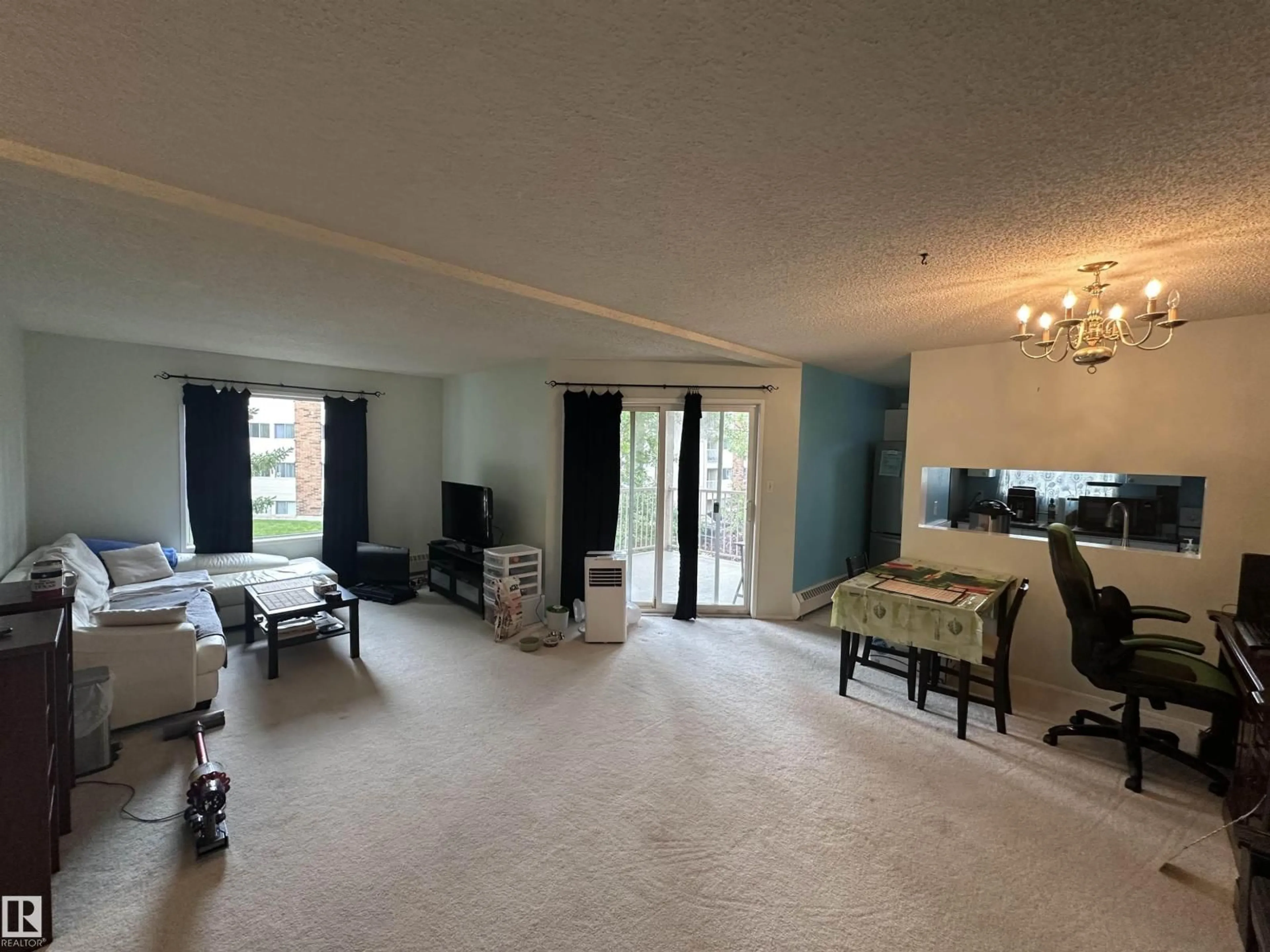 A pic of a room for 318 - 17109 67 AV, Edmonton Alberta T5T6E6