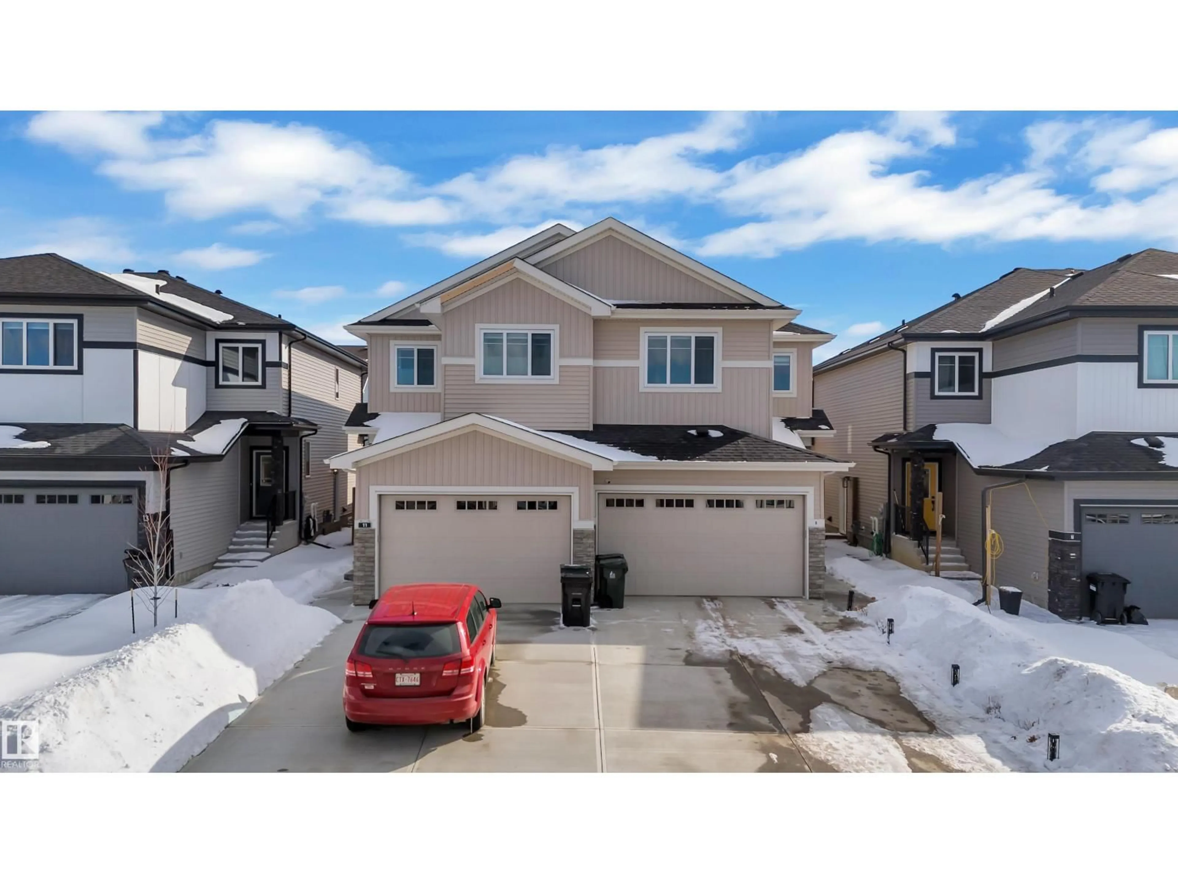 A pic from outside/outdoor area/front of a property/back of a property/a pic from drone, street for 9 HUNTER PL, Spruce Grove Alberta T7X3W3