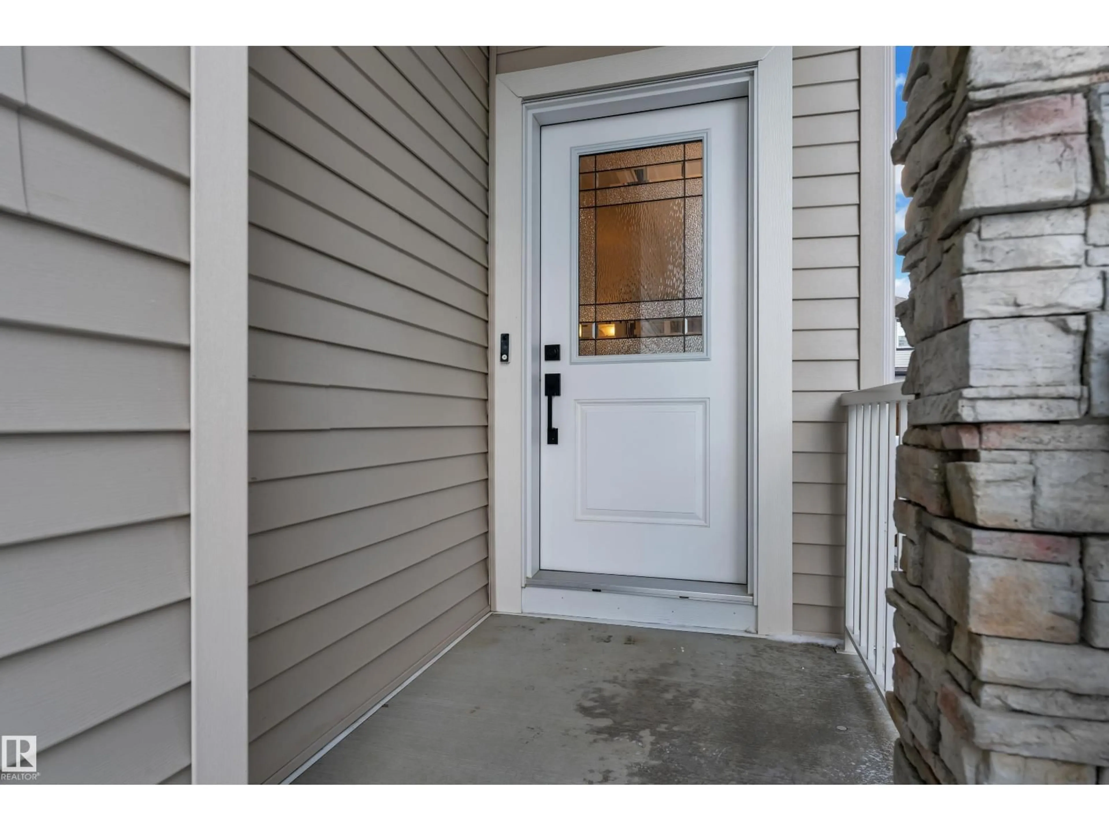Indoor entryway for 9 HUNTER PL, Spruce Grove Alberta T7X3W3