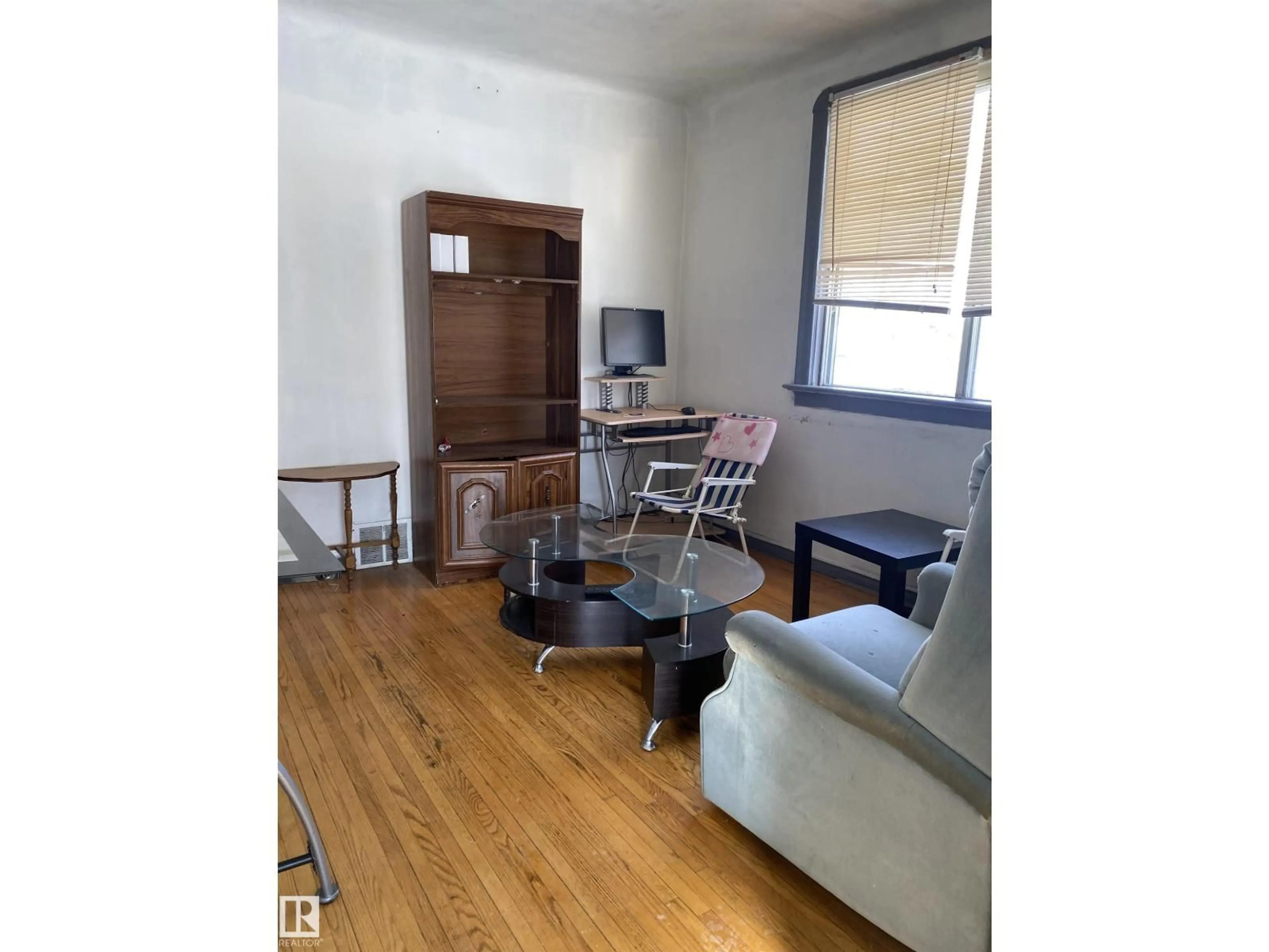 A pic of a room for NW - 11320 89 ST, Edmonton Alberta T5B3T6