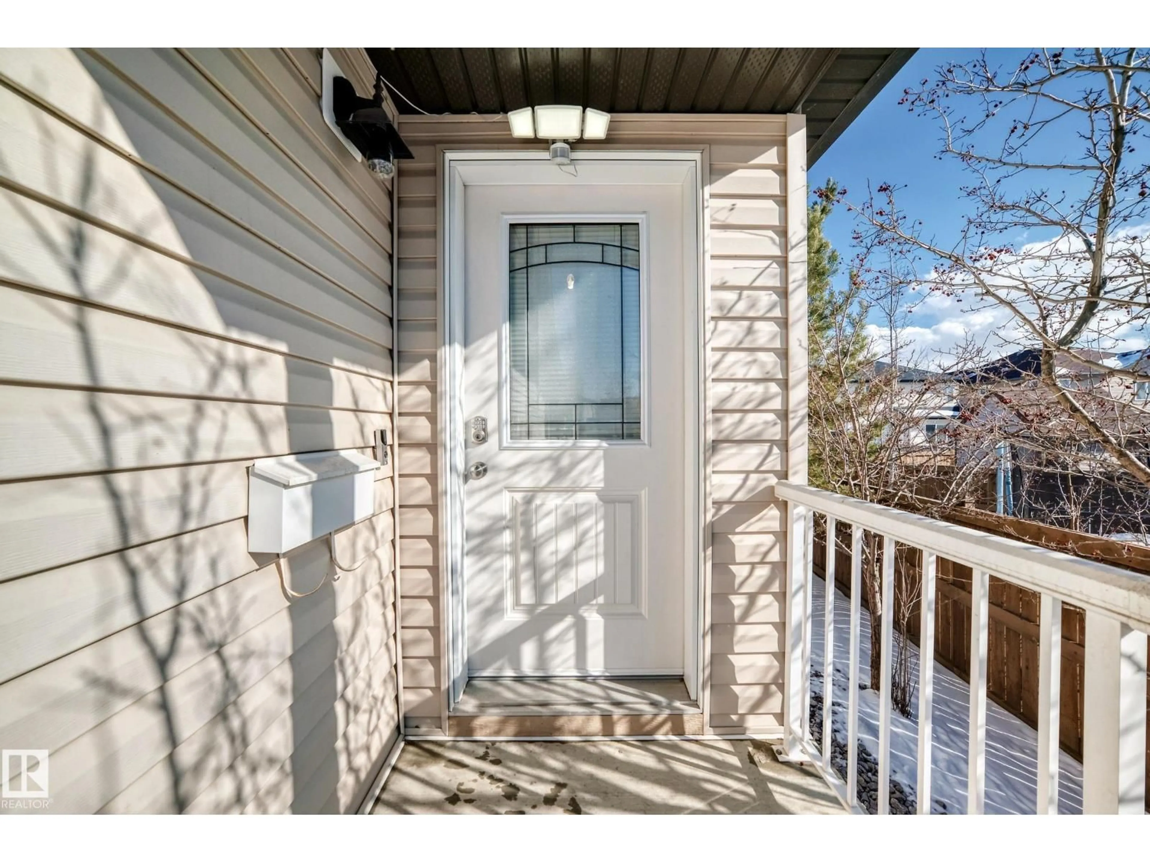 Indoor entryway for #23 - 445 BRINTNELL BV, Edmonton Alberta T5Y0V5