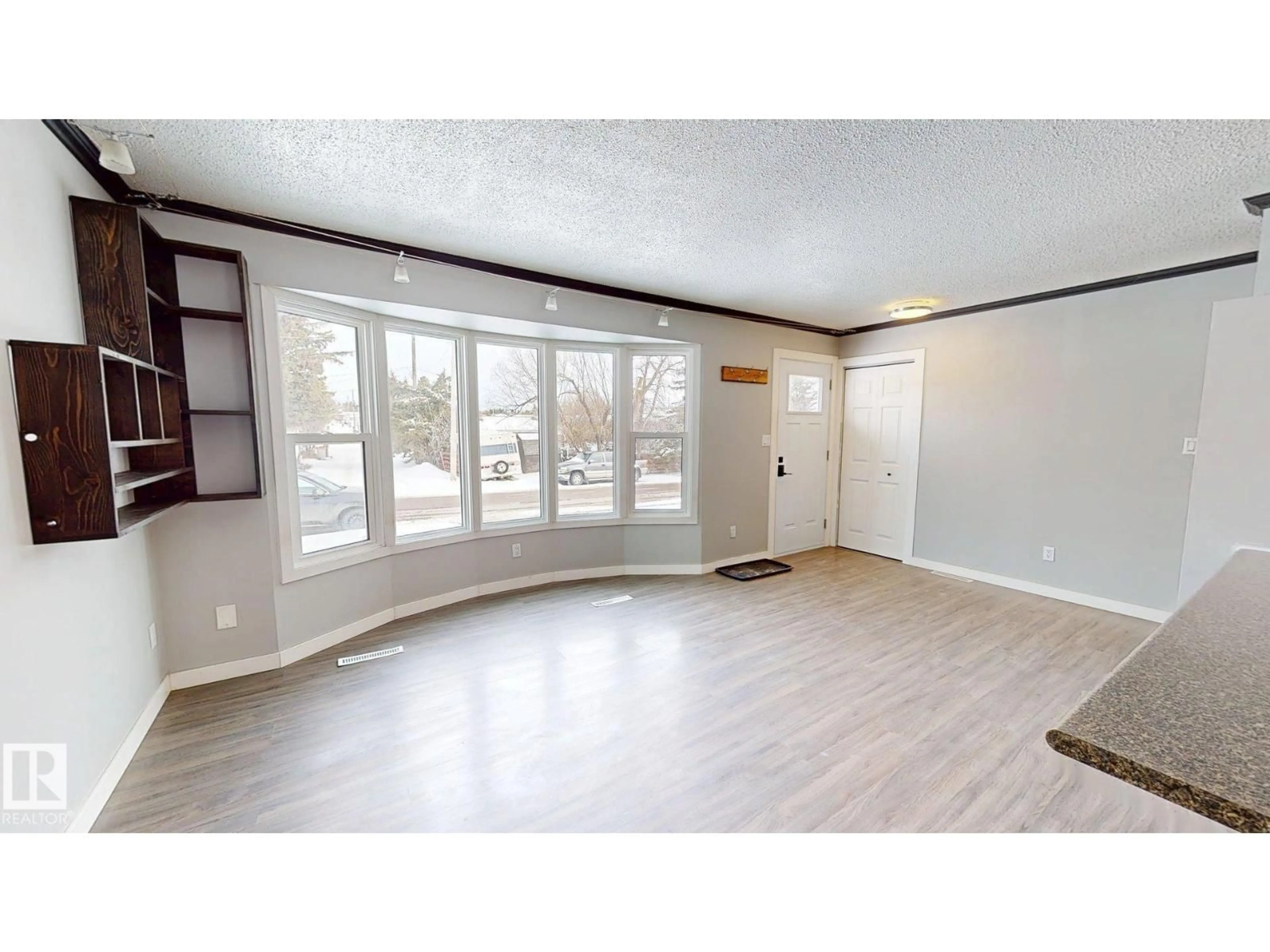 A pic of a room for 4616 56 ST, Drayton Valley Alberta T7A1K1