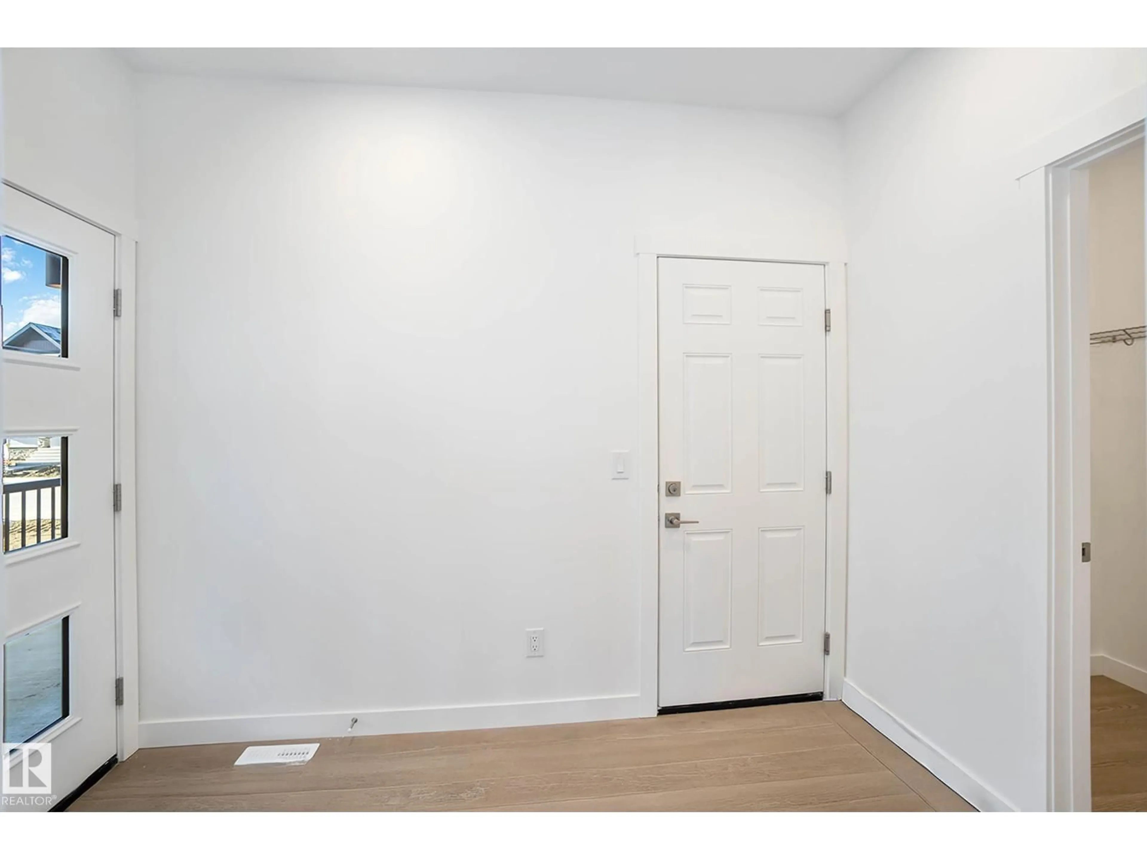 Unknown for SW - 5035 CAWSEY LI, Edmonton Alberta T6W5G5