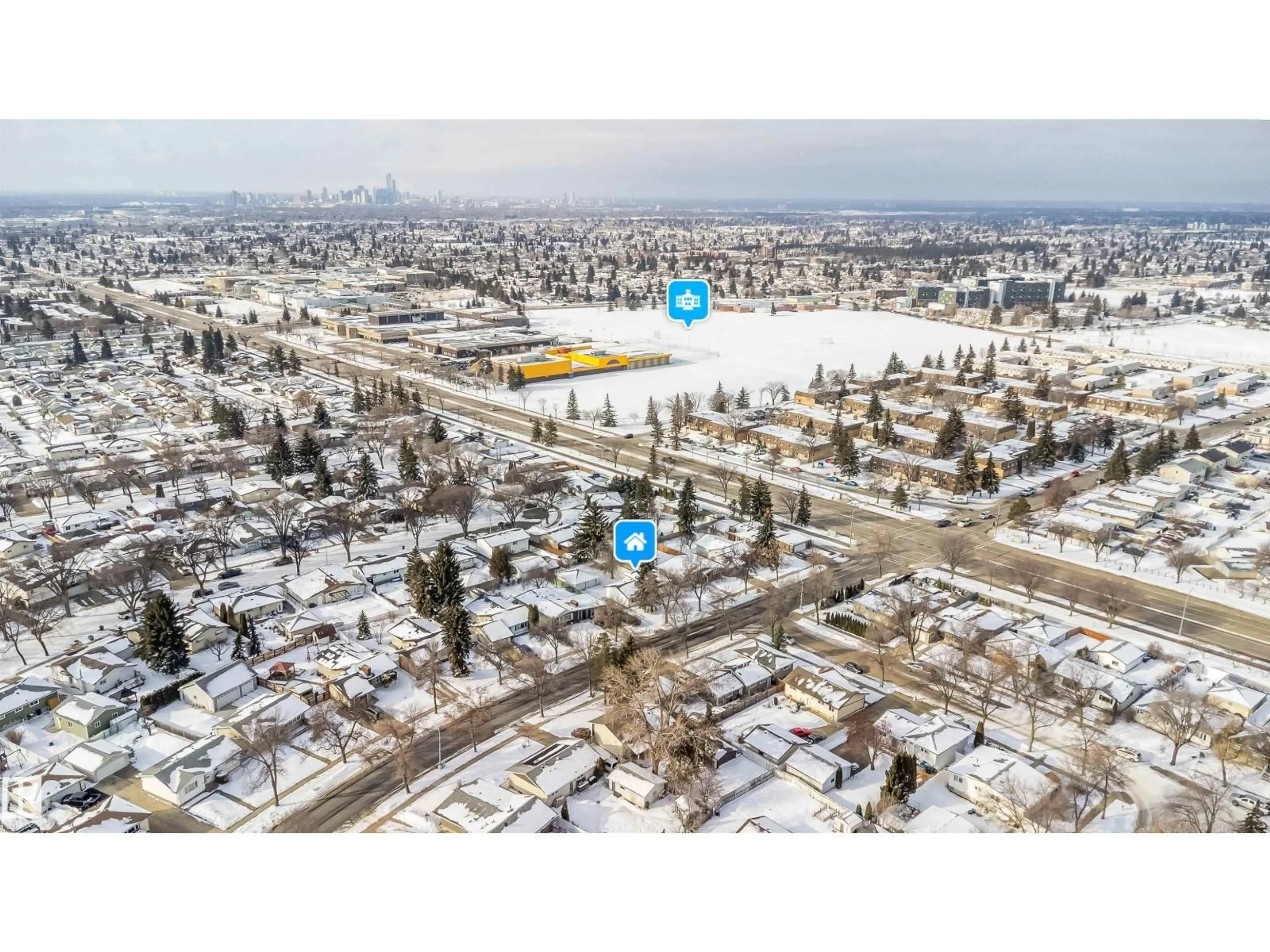 A pic from outside/outdoor area/front of a property/back of a property/a pic from drone, street for NW - 6411 149 AV, Edmonton Alberta T5A1W1