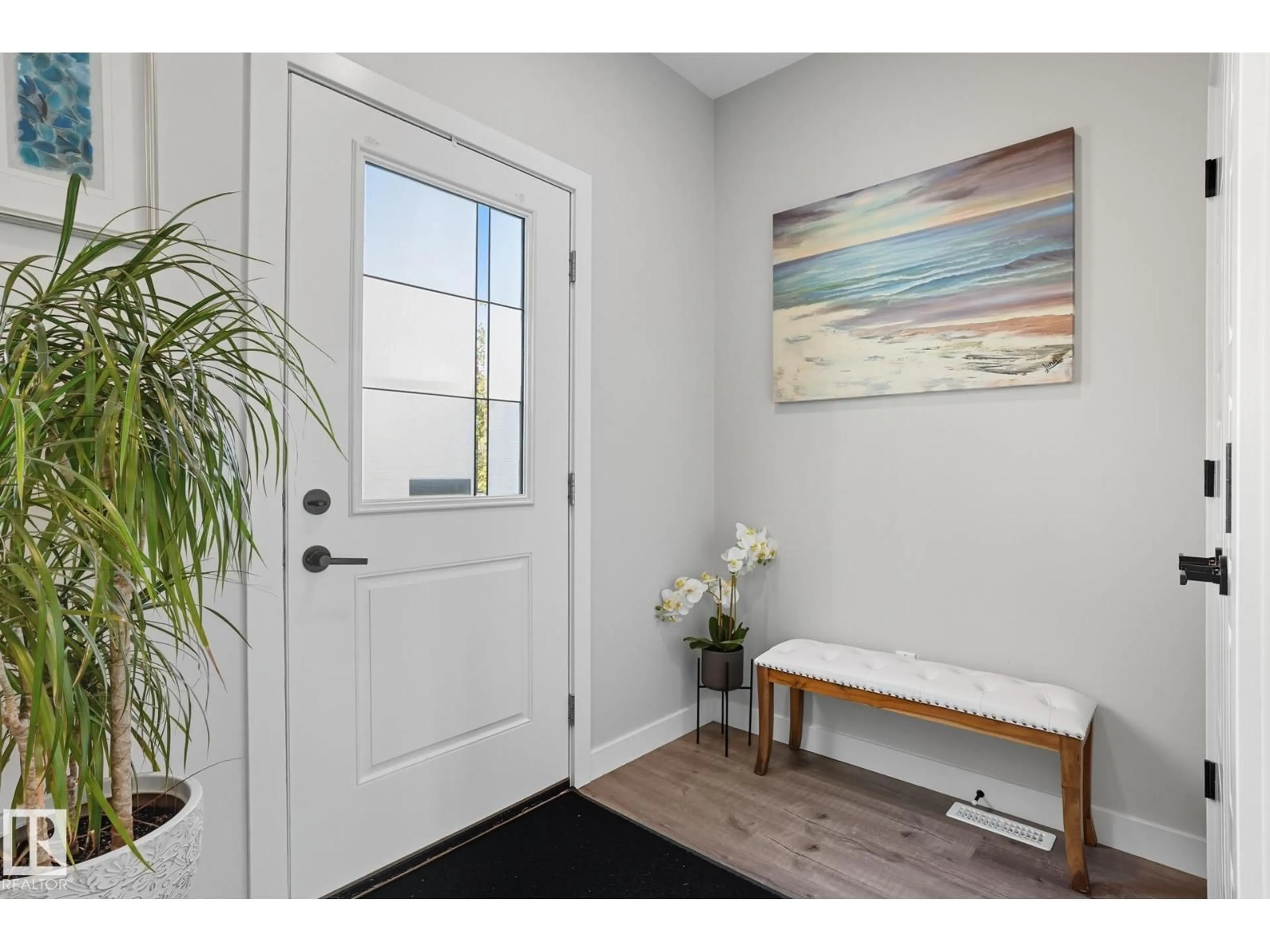 Indoor entryway for 78 GARNEAU GA, Spruce Grove Alberta T7X0Z7