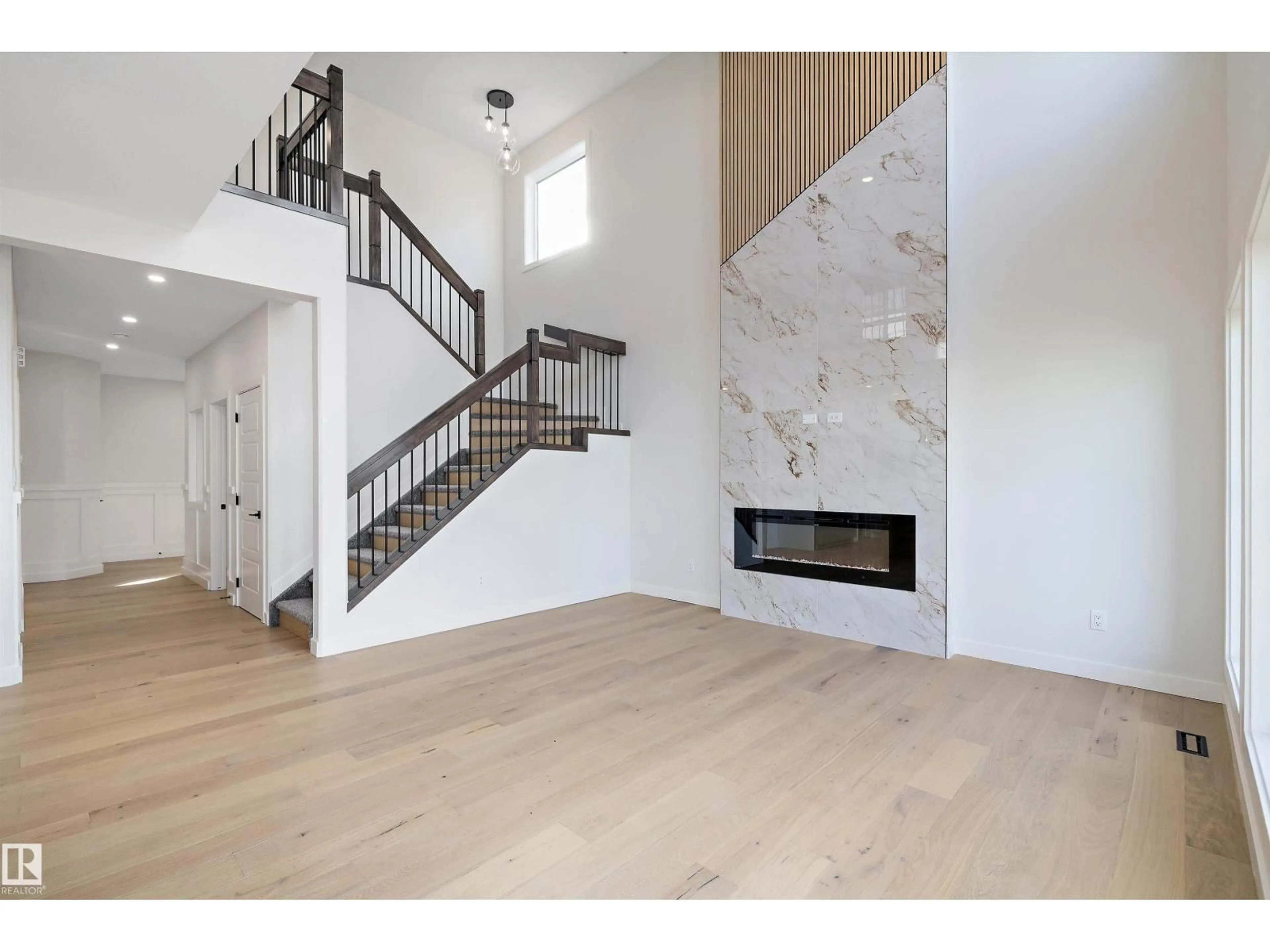 Stairs for 34 CANNES CV, St. Albert Alberta T8T2C6