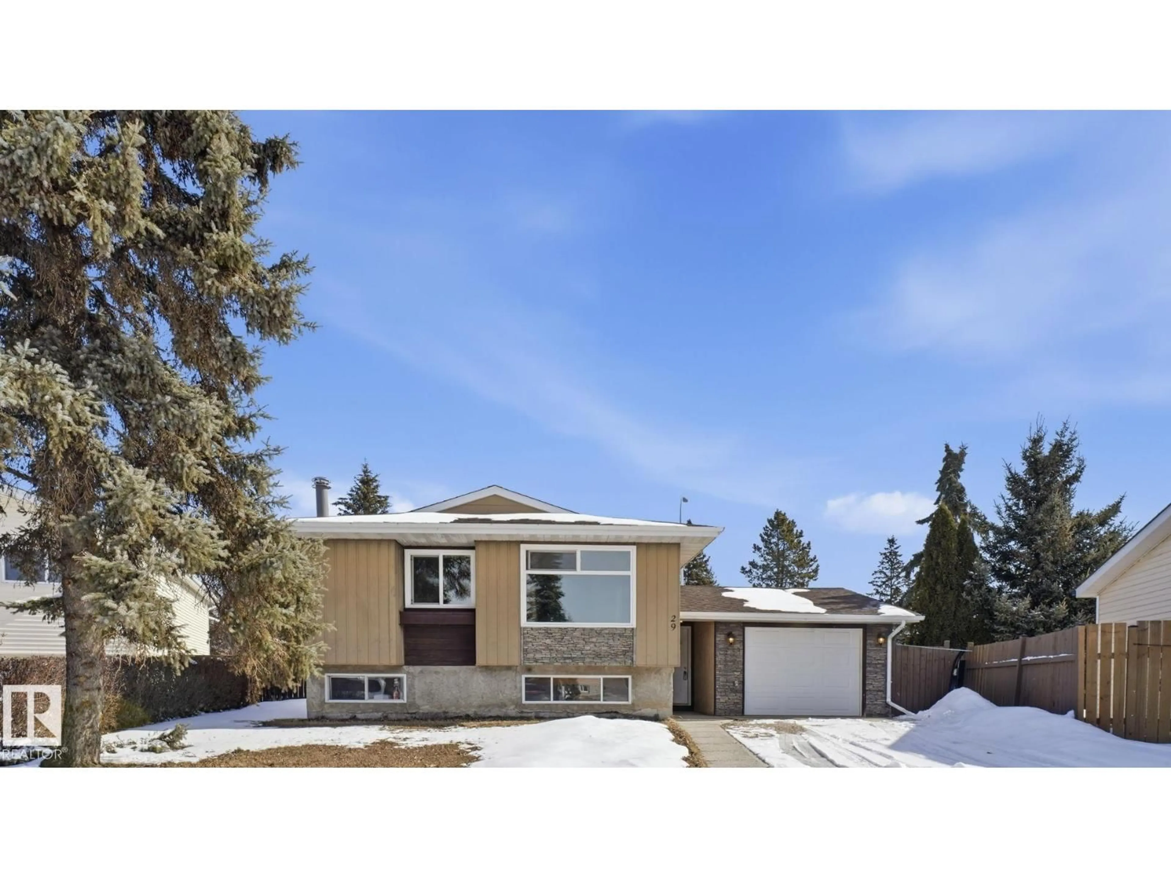 Home with vinyl exterior material, street for 29 MCNABB CR, Stony Plain Alberta T7Z1G8