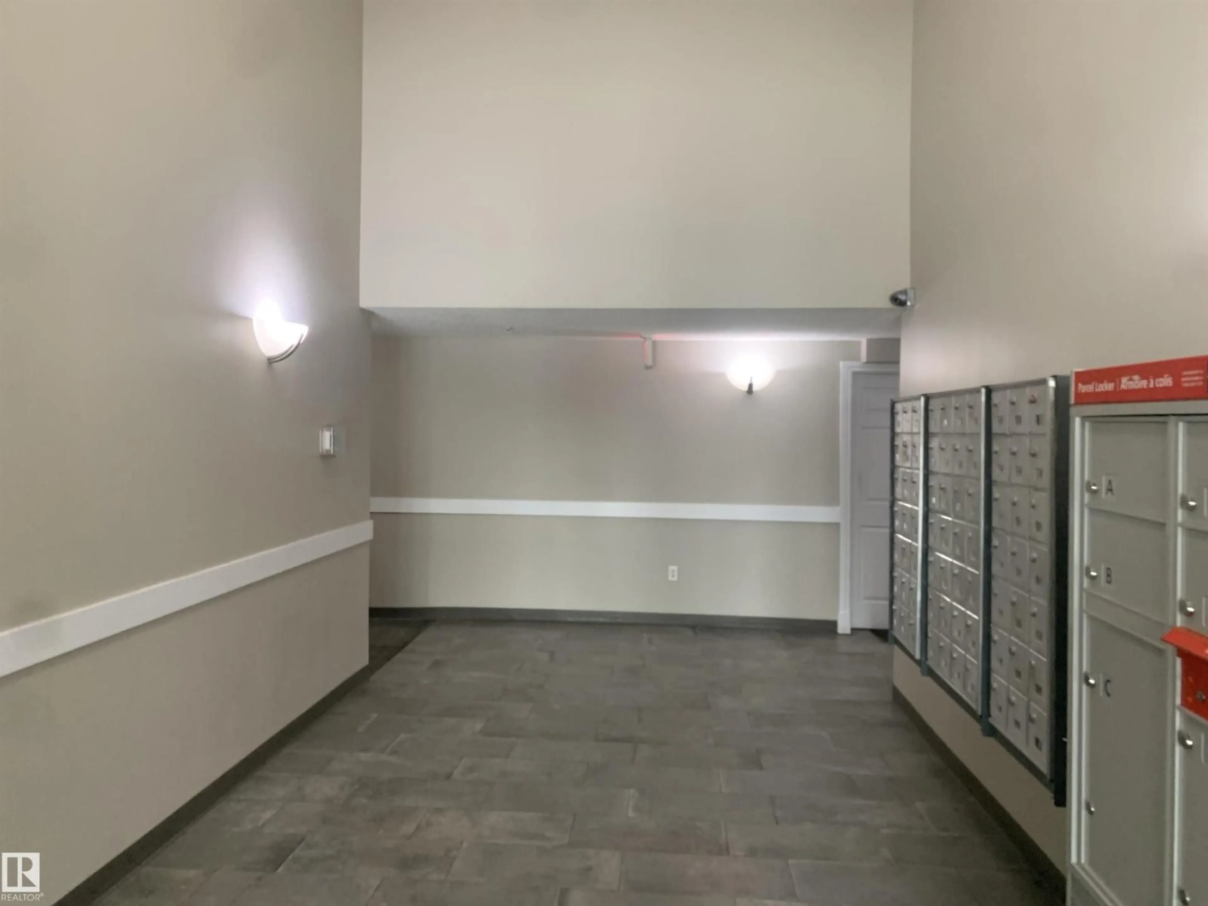 A pic of a room for 6925 - 411 199 ST, Edmonton Alberta T5T3X8