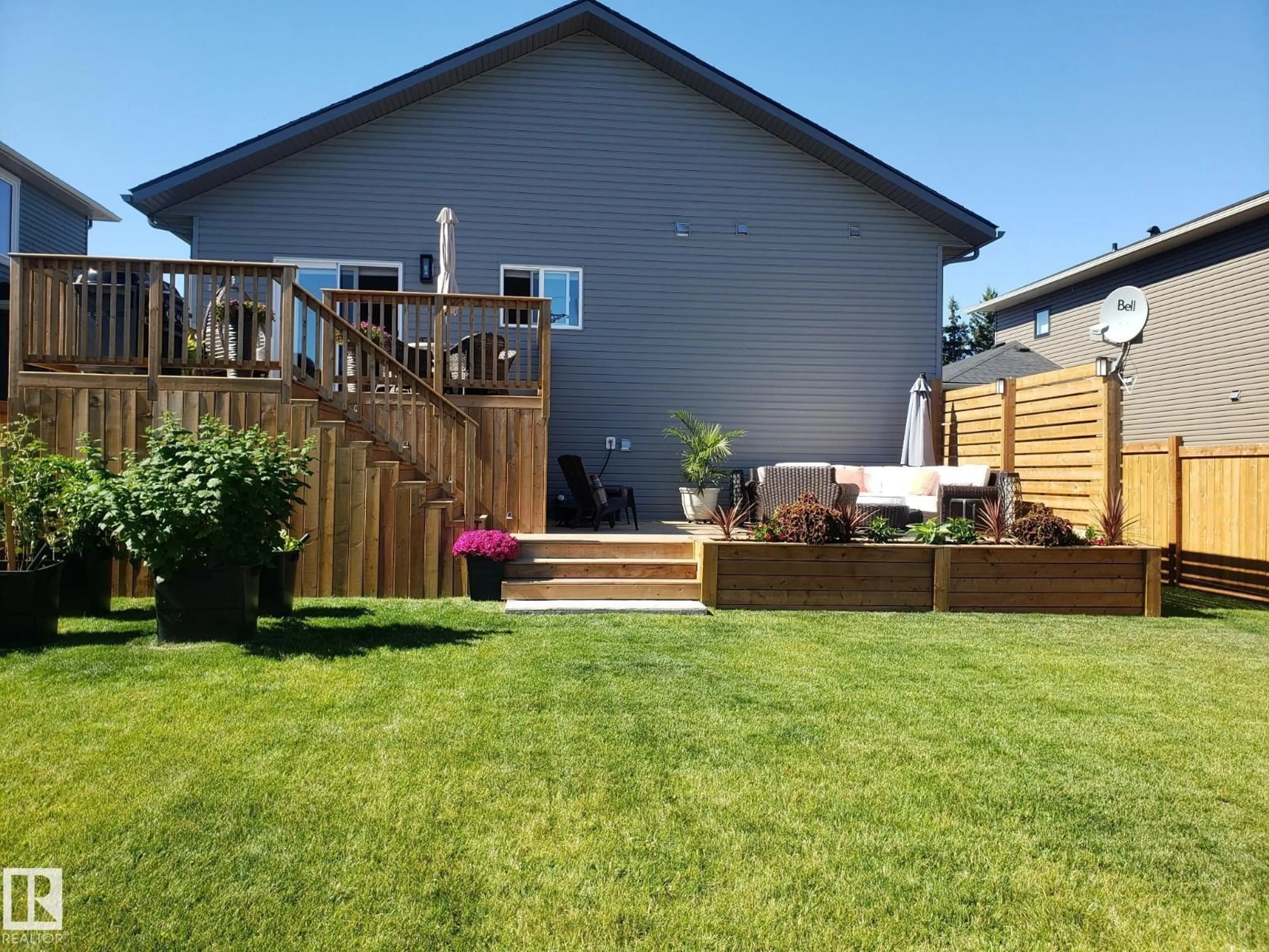 Patio, unknown for 507 18 ST, Cold Lake Alberta T9M1B6
