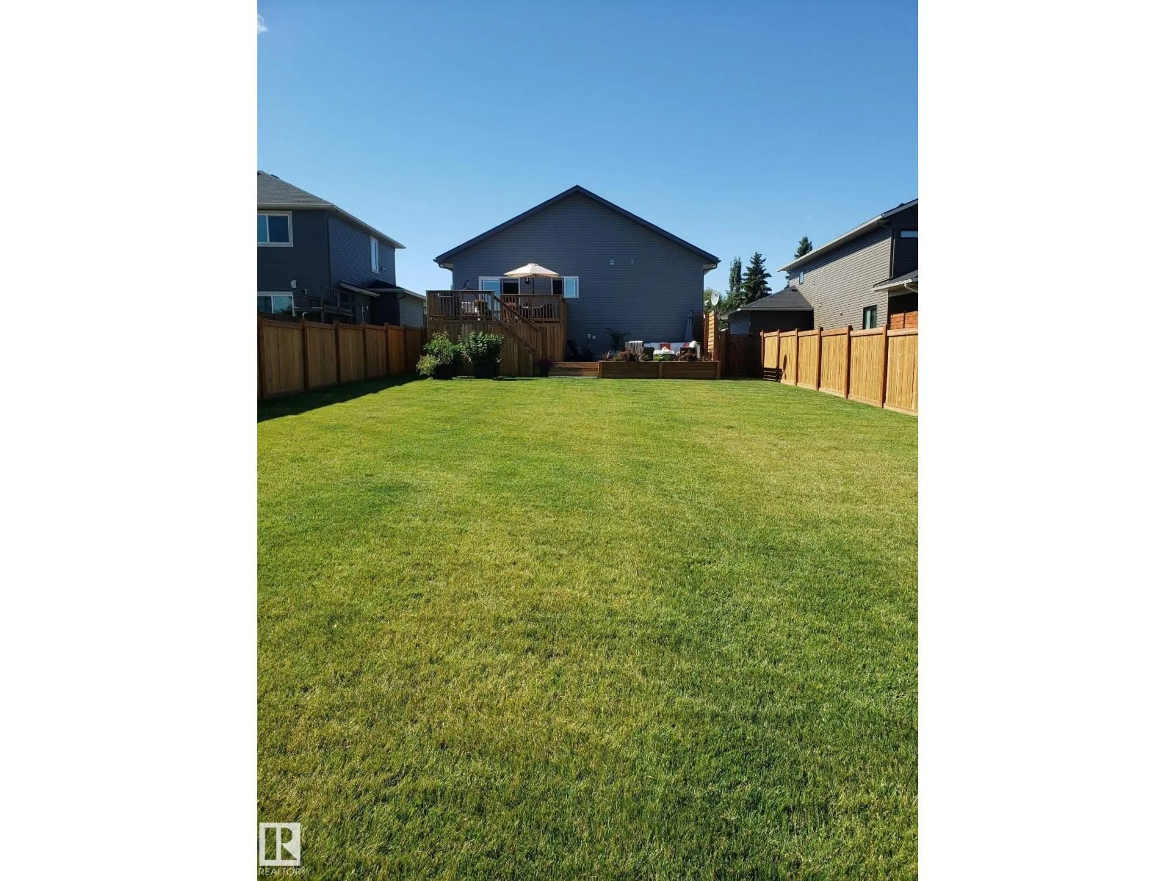 A pic from outside/outdoor area/front of a property/back of a property/a pic from drone, unknown for 507 18 ST, Cold Lake Alberta T9M1B6