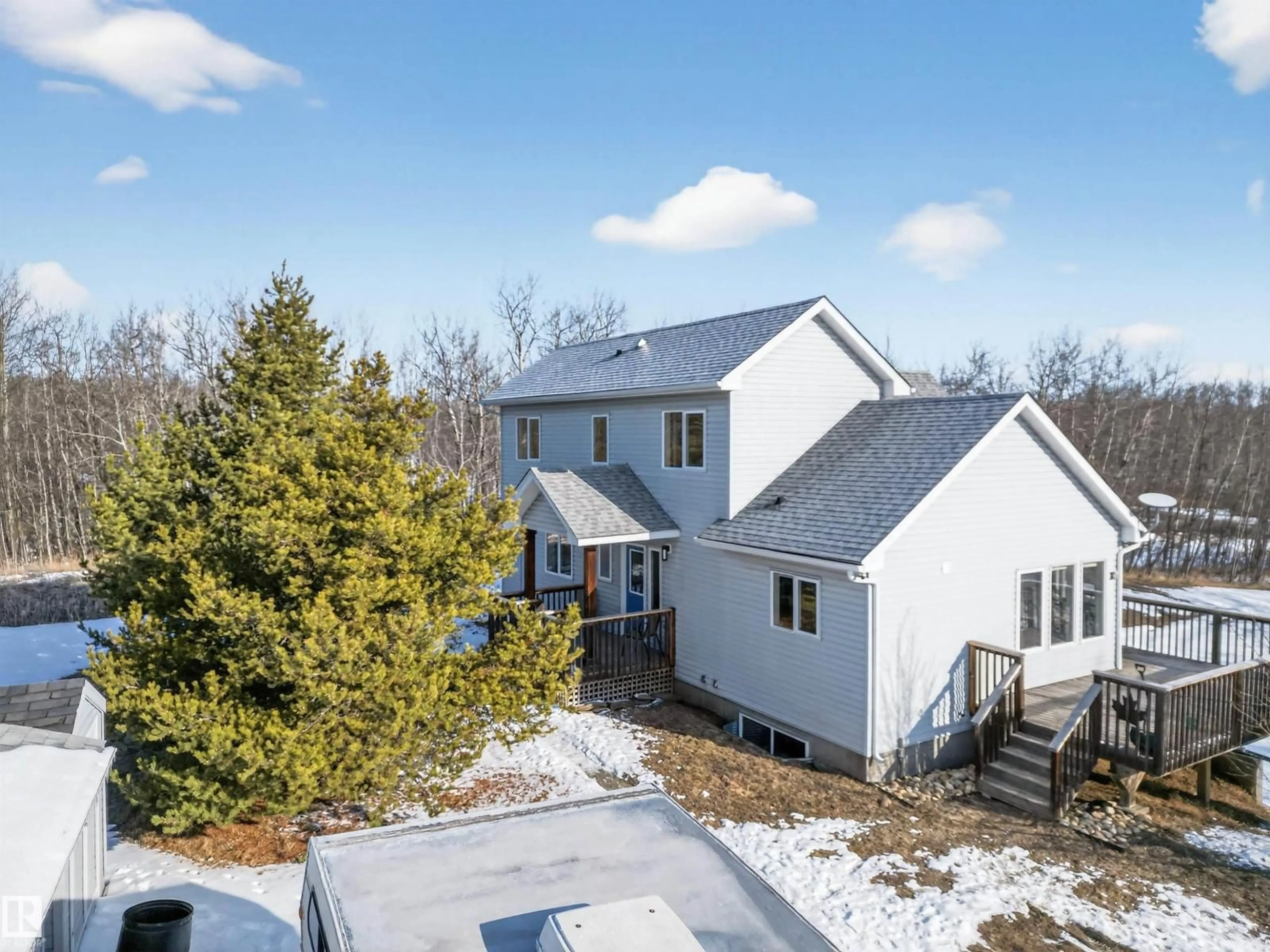 A pic from outside/outdoor area/front of a property/back of a property/a pic from drone, unknown for 91 - 50220 RGE RD 202, Rural Beaver County Alberta T0B4J2