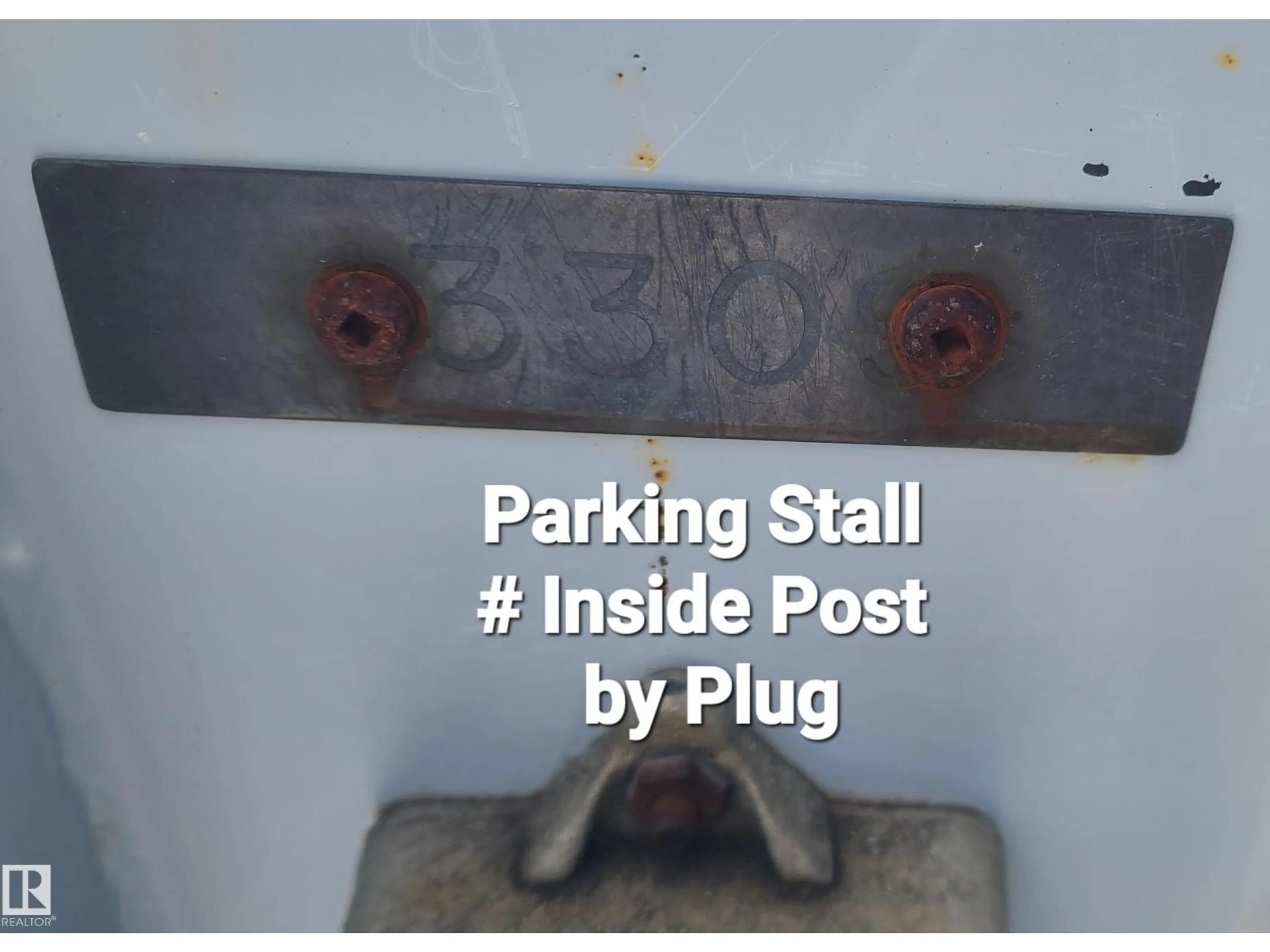 Parking for NW - 13309 89A ST, Edmonton Alberta T5E3L2