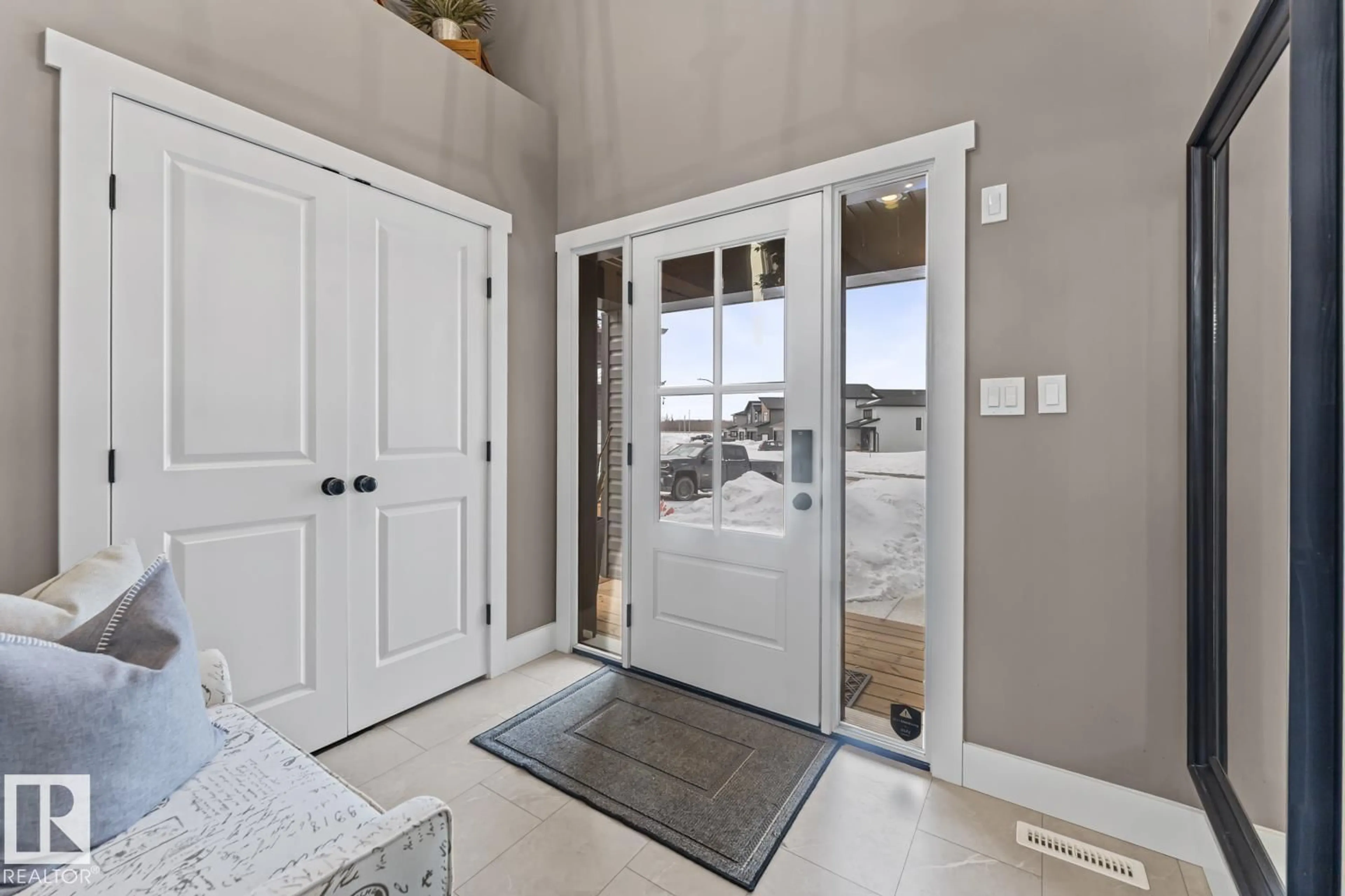 Indoor entryway for 311 WATERTON WY, Cold Lake Alberta T9M0L4