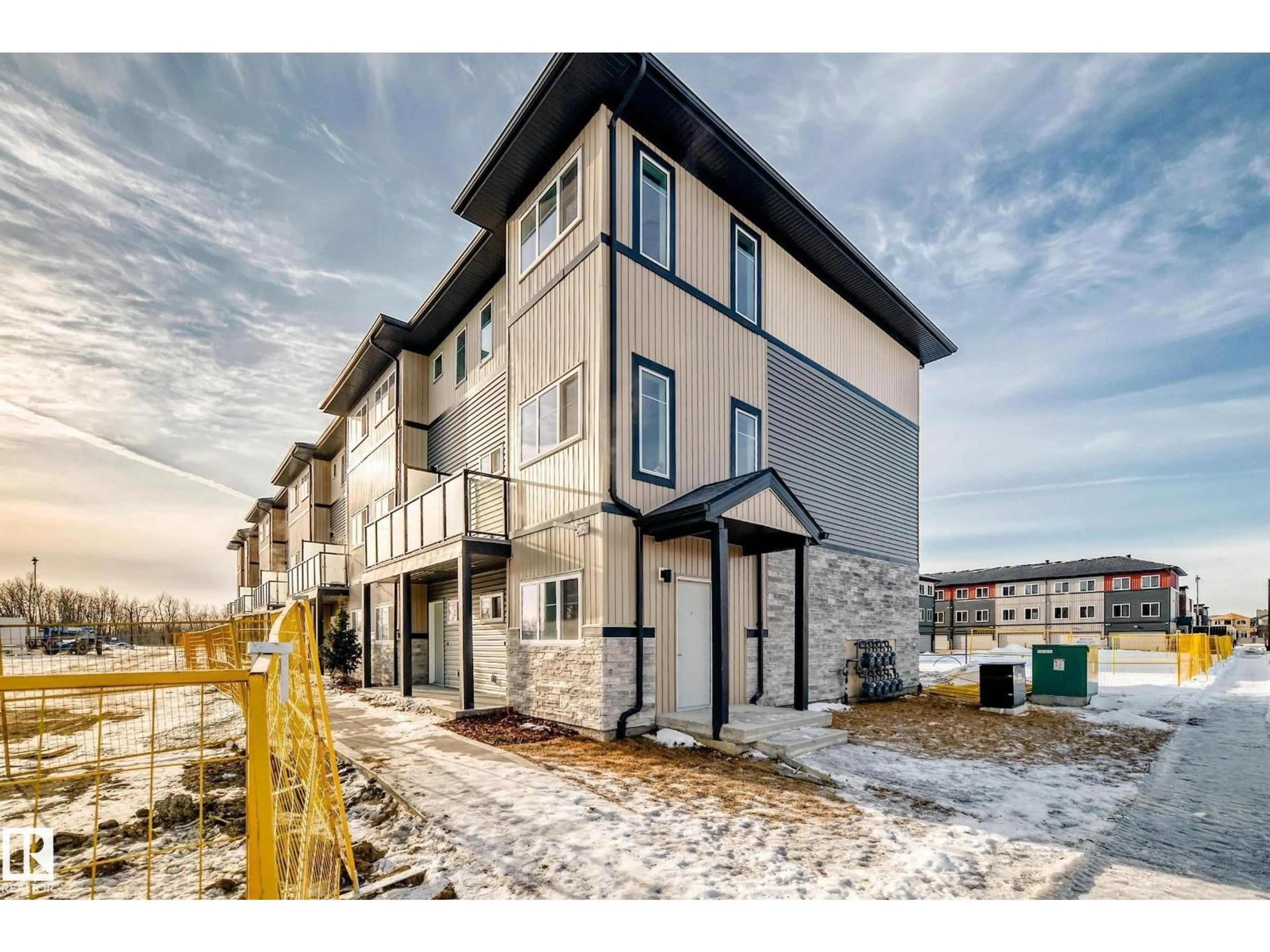 Unknown for 48 18120 28 AV SW, Edmonton Alberta T6W4V2