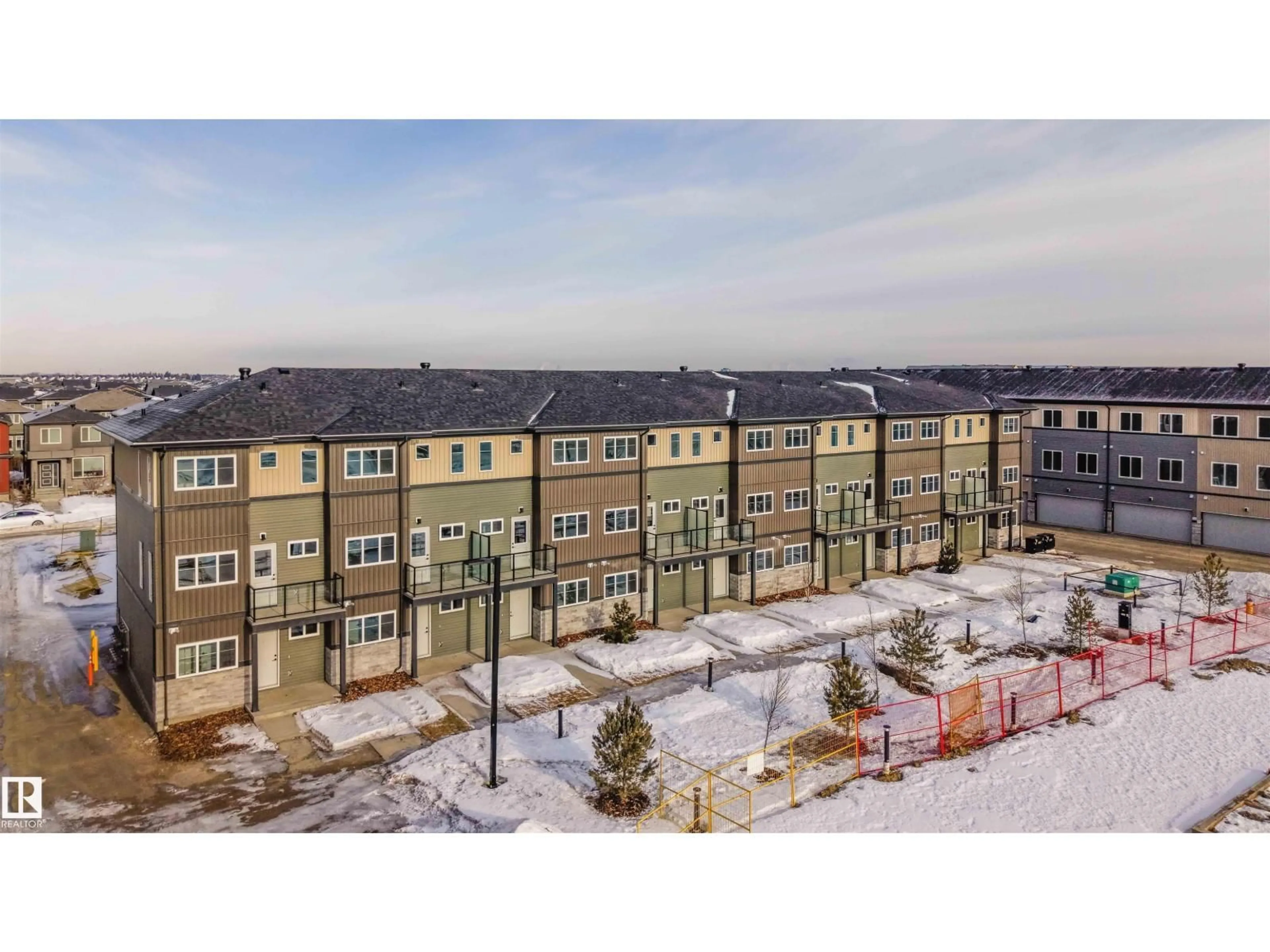 A pic from outside/outdoor area/front of a property/back of a property/a pic from drone, unknown for 48 18120 28 AV SW, Edmonton Alberta T6W4V2