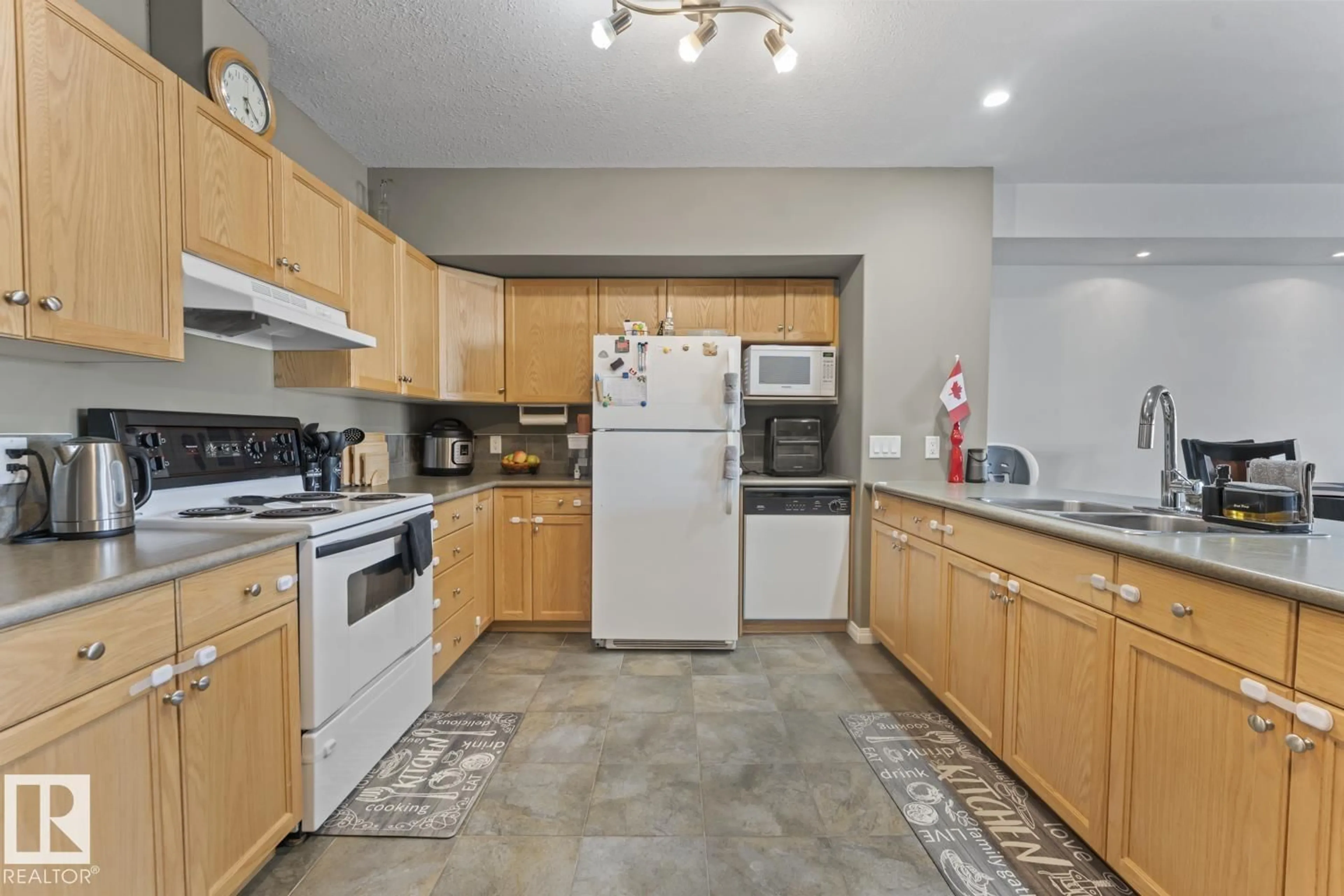 Standard kitchen, ceramic/tile floor for 107 - 801 11 ST, Cold Lake Alberta T9M1H5