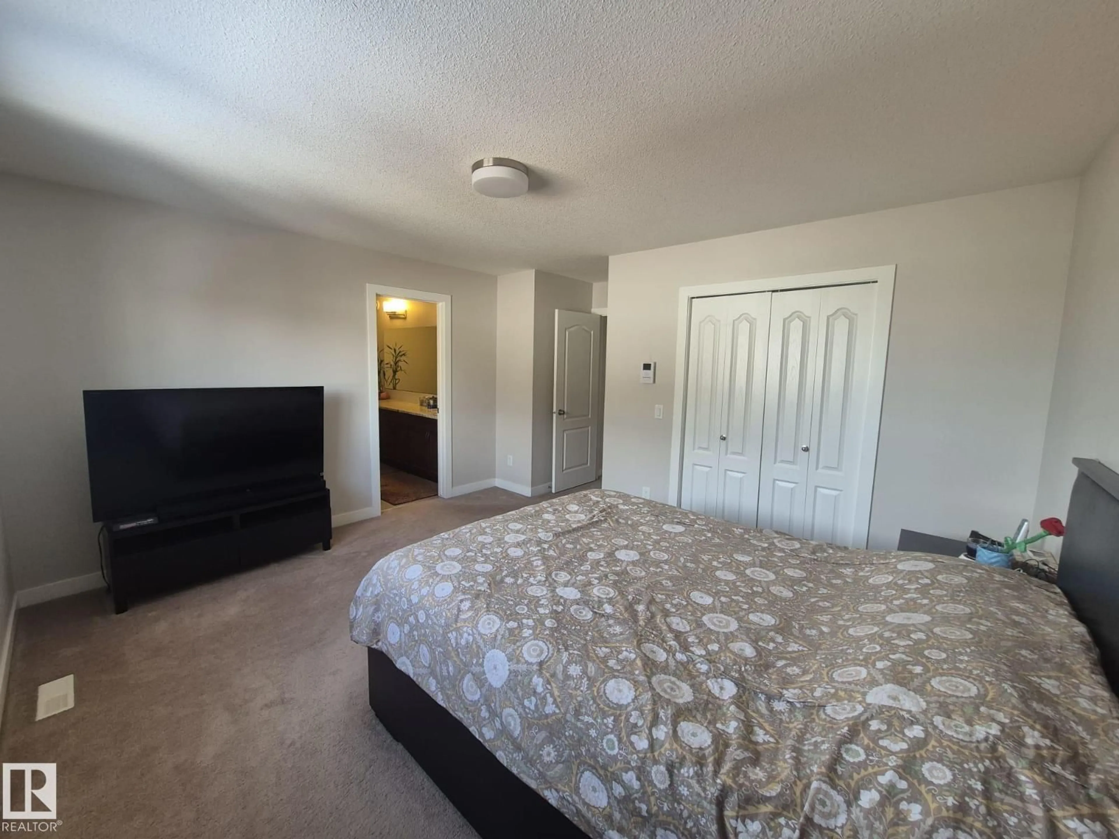 A pic of a room for NW - 3308 18B AV, Edmonton Alberta T6T0R4