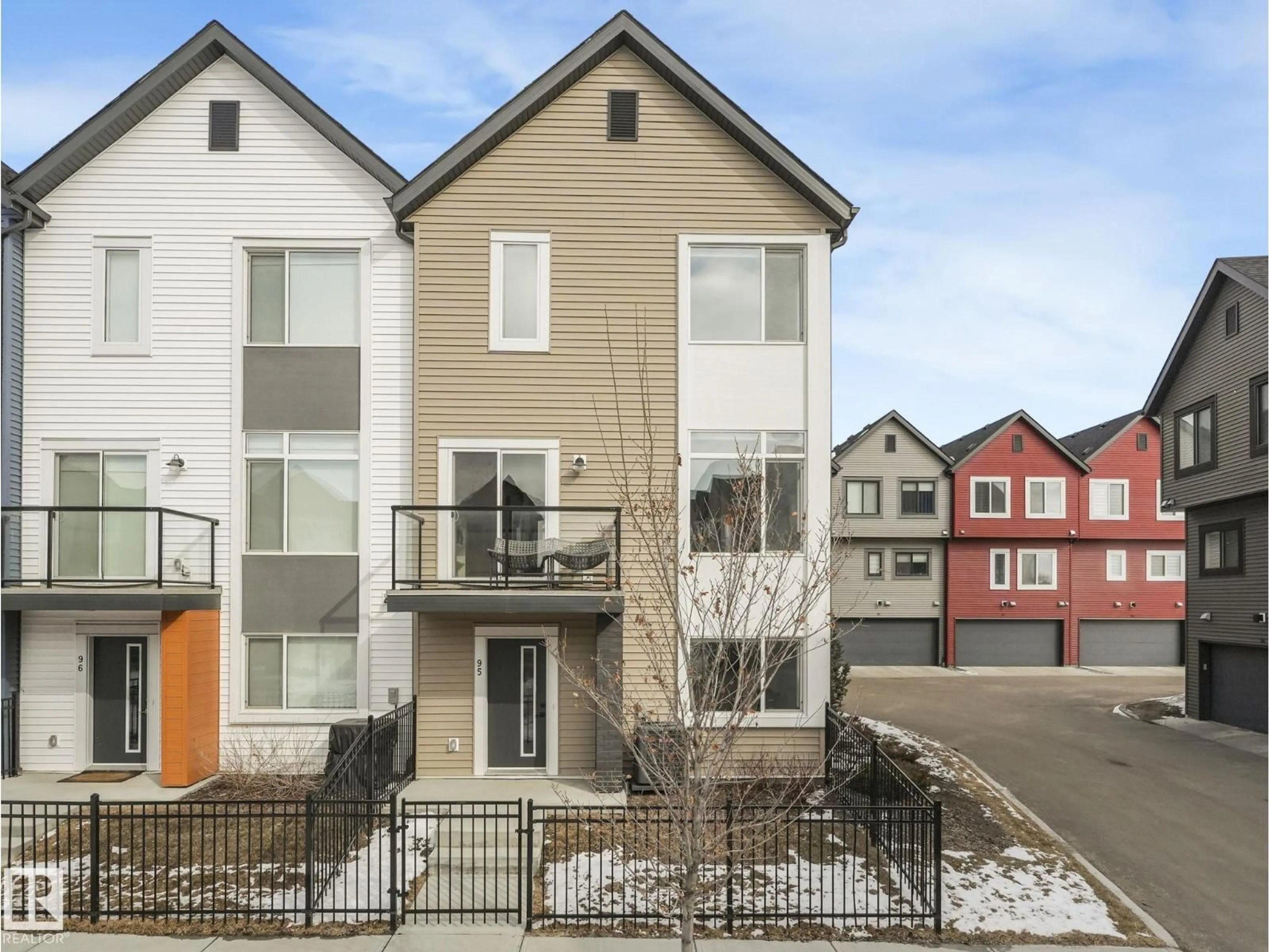 Unknown for 95 - 1010 RABBIT HILL RD, Edmonton Alberta T6W4G7