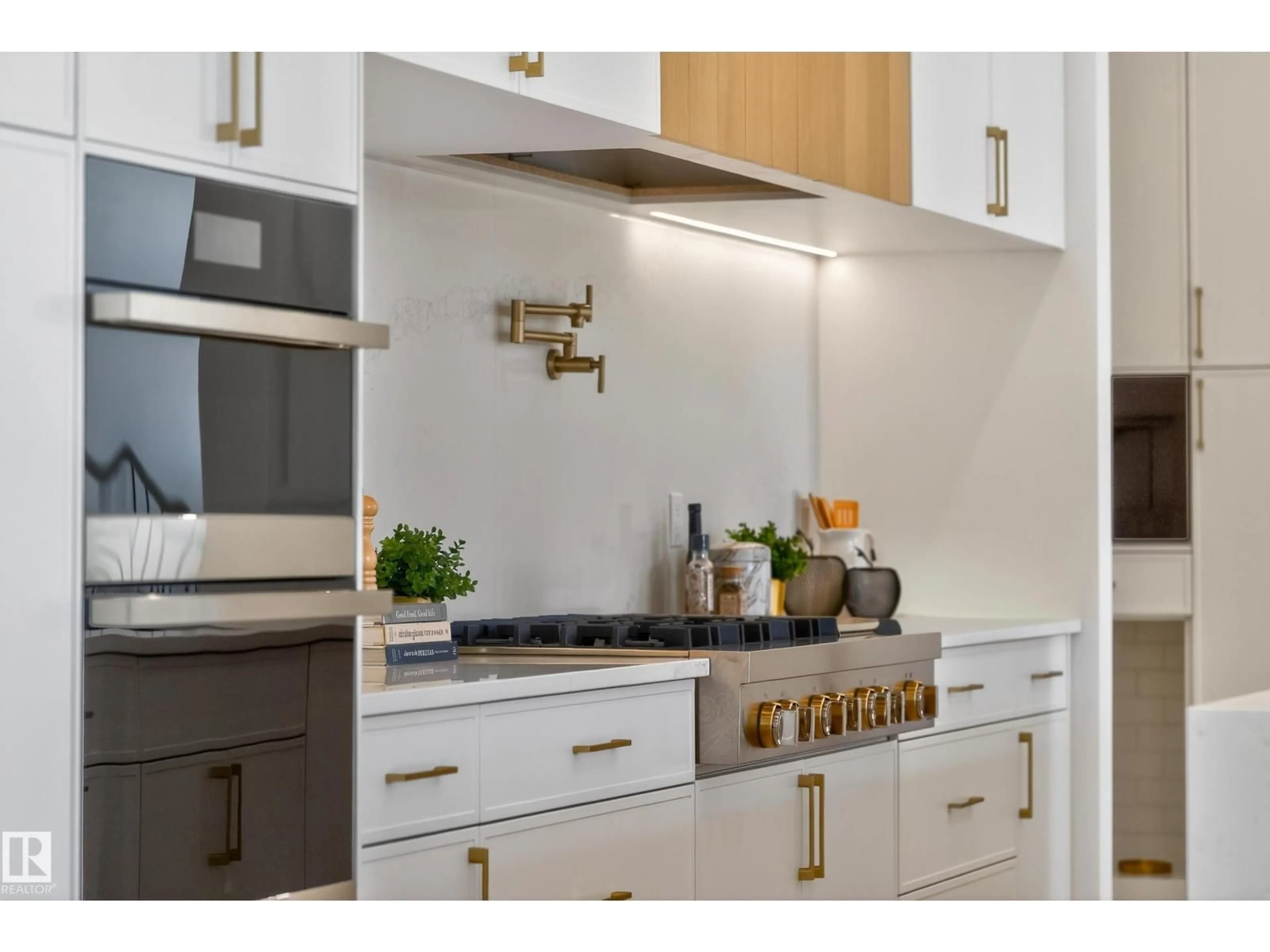 Contemporary kitchen, unknown for NW - 10342 138 ST, Edmonton Alberta T5N2J3