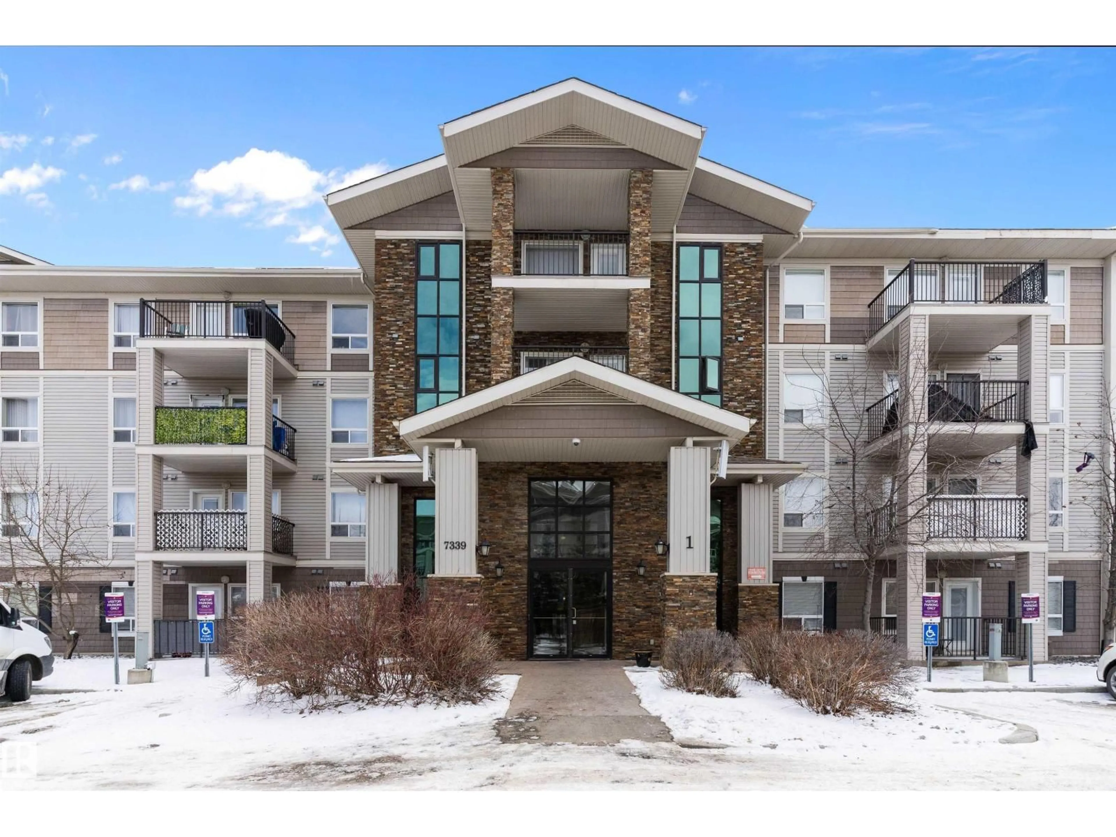 Indoor foyer for #1110 - 7339 SOUTH TERWILLEGAR DR, Edmonton Alberta T6R0E1