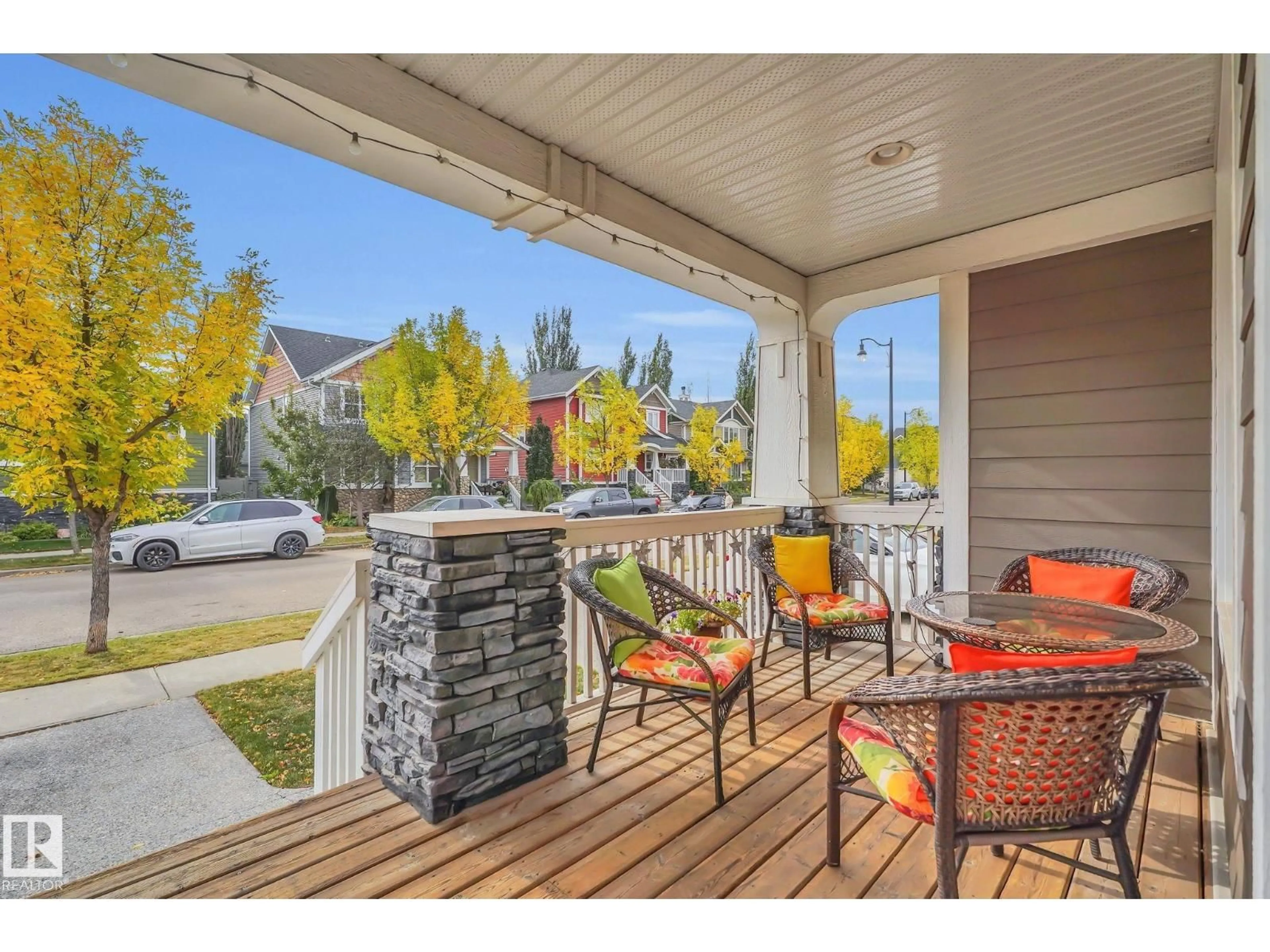 Patio, street for 2326 FREZENBERG AV, Edmonton Alberta T5E5R9