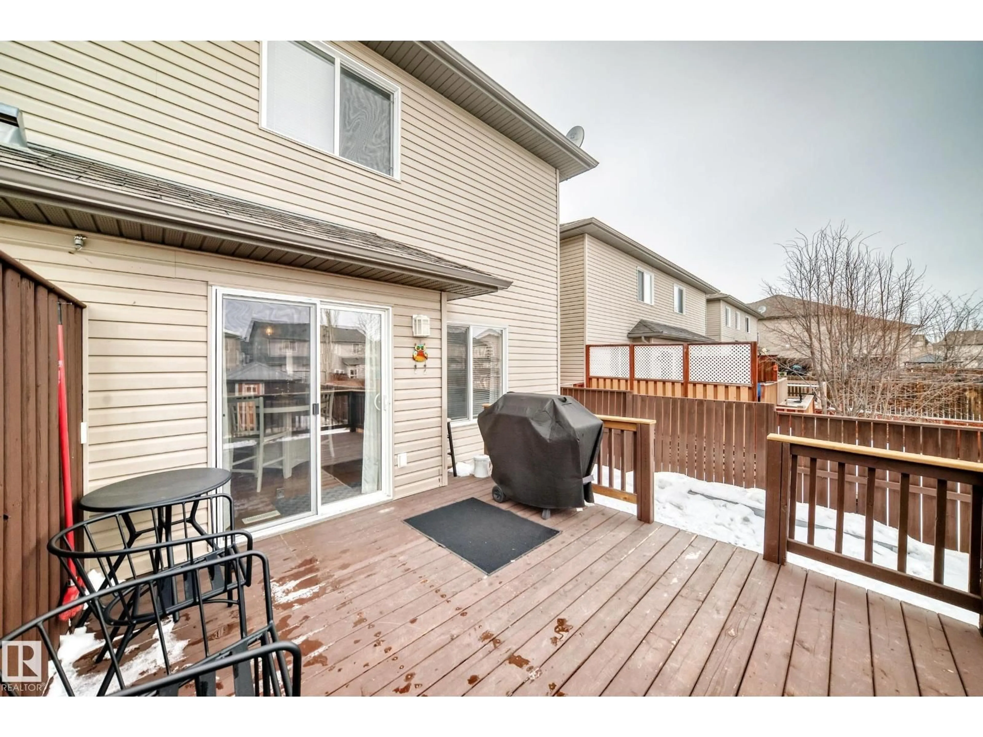 Patio, unknown for 2 HARTWICK LO, Spruce Grove Alberta T7X0A5