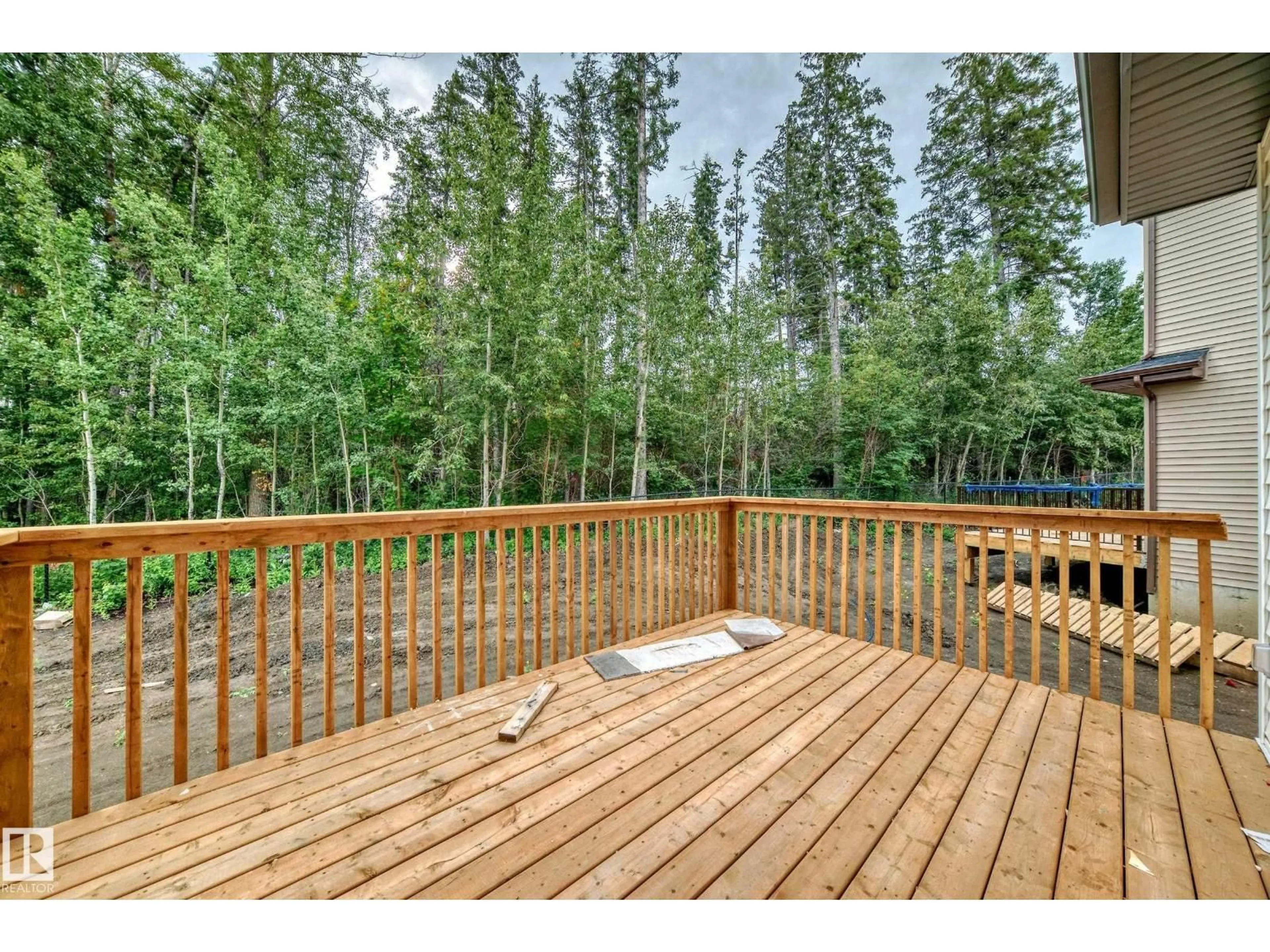 Patio, forest/trees view for 55 MEADOWGROVE LN, Spruce Grove Alberta T7X0W2