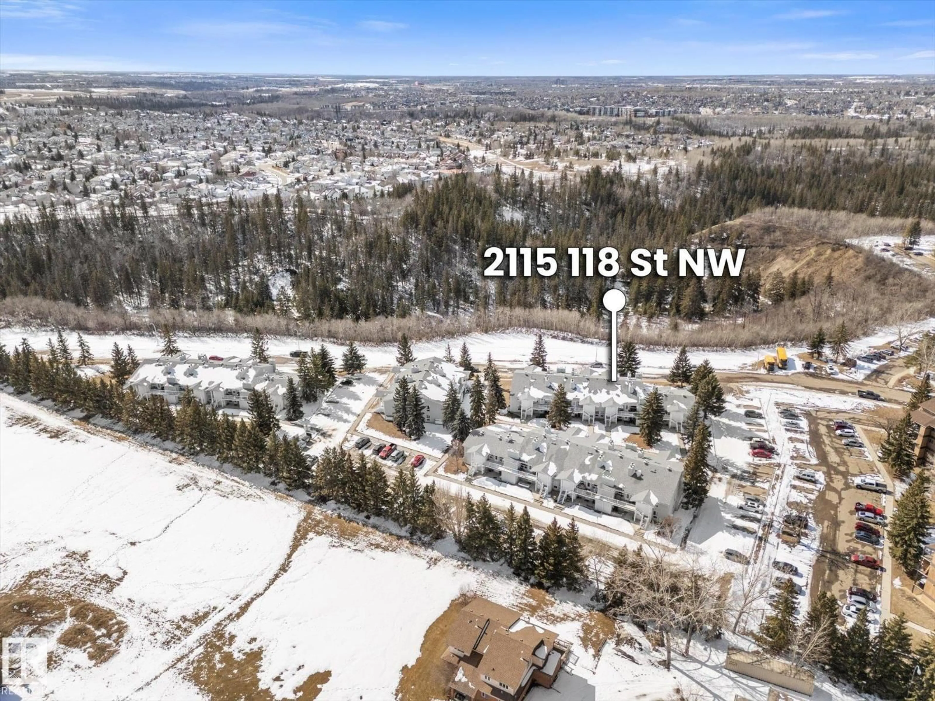 A pic from outside/outdoor area/front of a property/back of a property/a pic from drone, street for 26 - 2115 118 ST, Edmonton Alberta T6J5N1