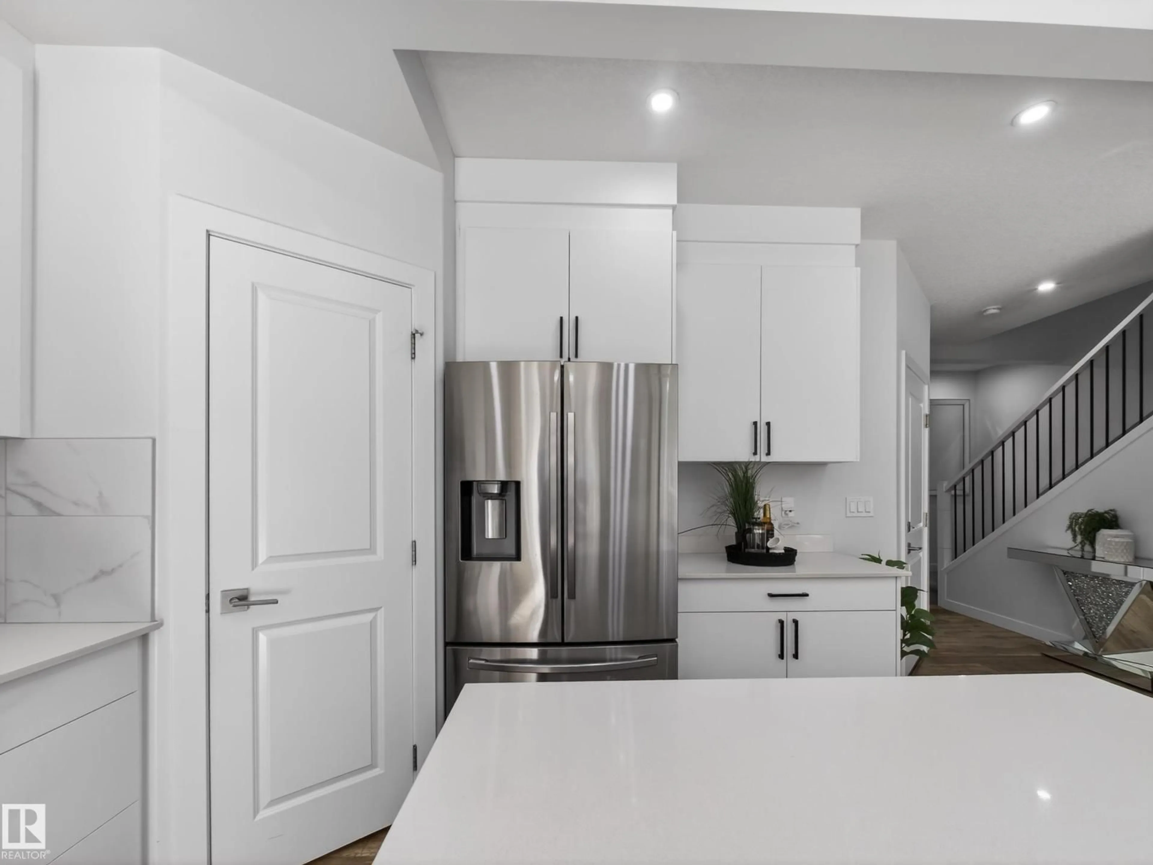 Open concept kitchen, unknown for 5546 KOOTOOK RD, Edmonton Alberta T6W4W1