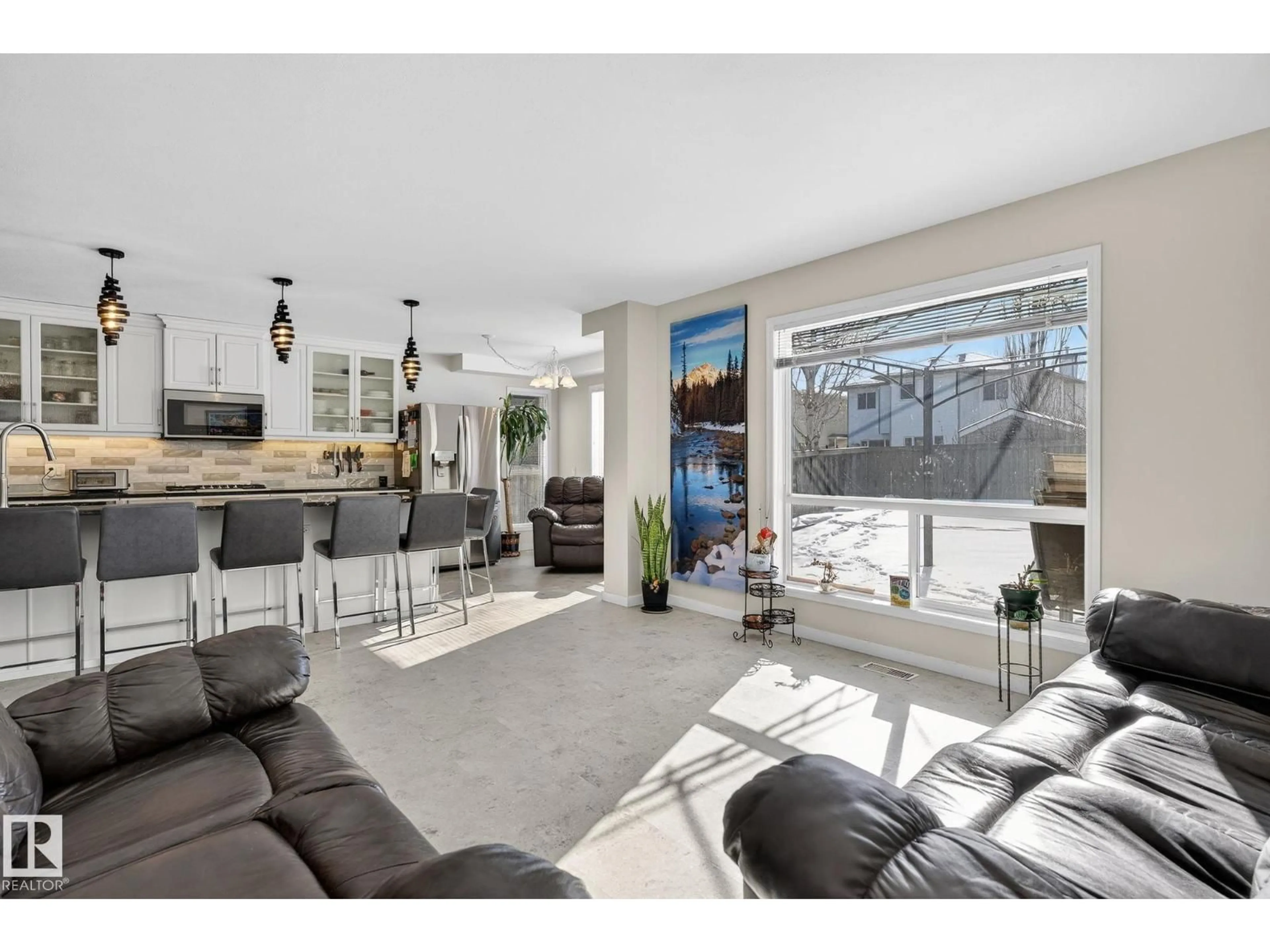 Open concept kitchen, ceramic/tile floor for 19 ESCADA CL, St. Albert Alberta T8N6X5