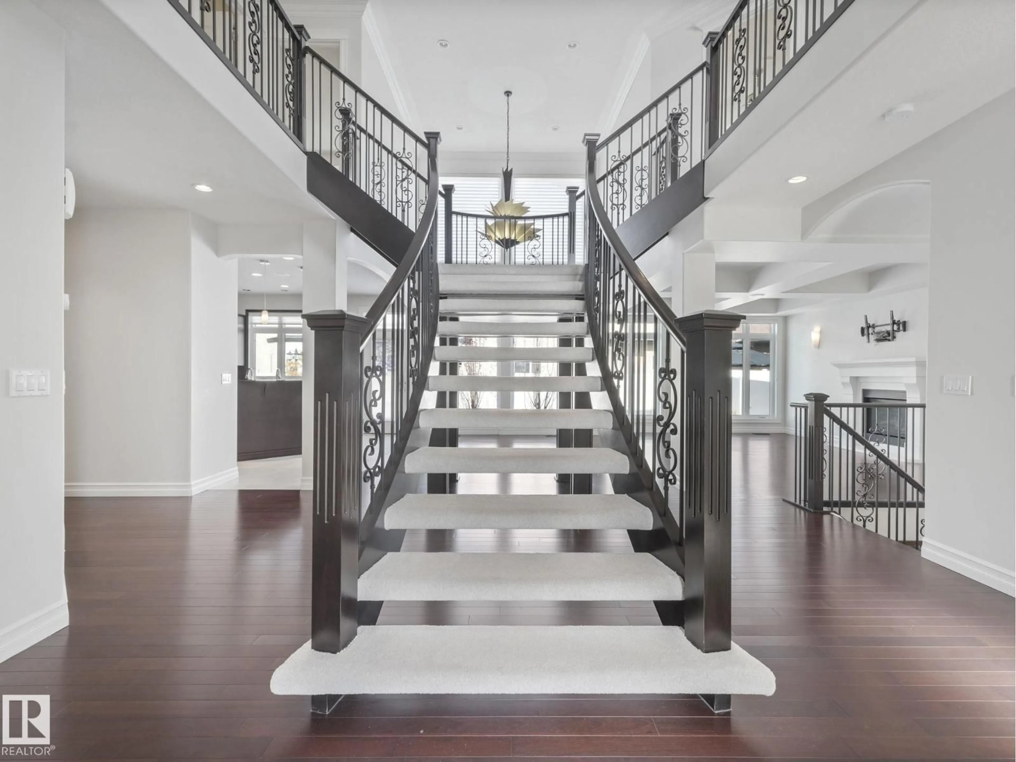 Unknown for 7128 169 AV, Edmonton Alberta T5Z0B5