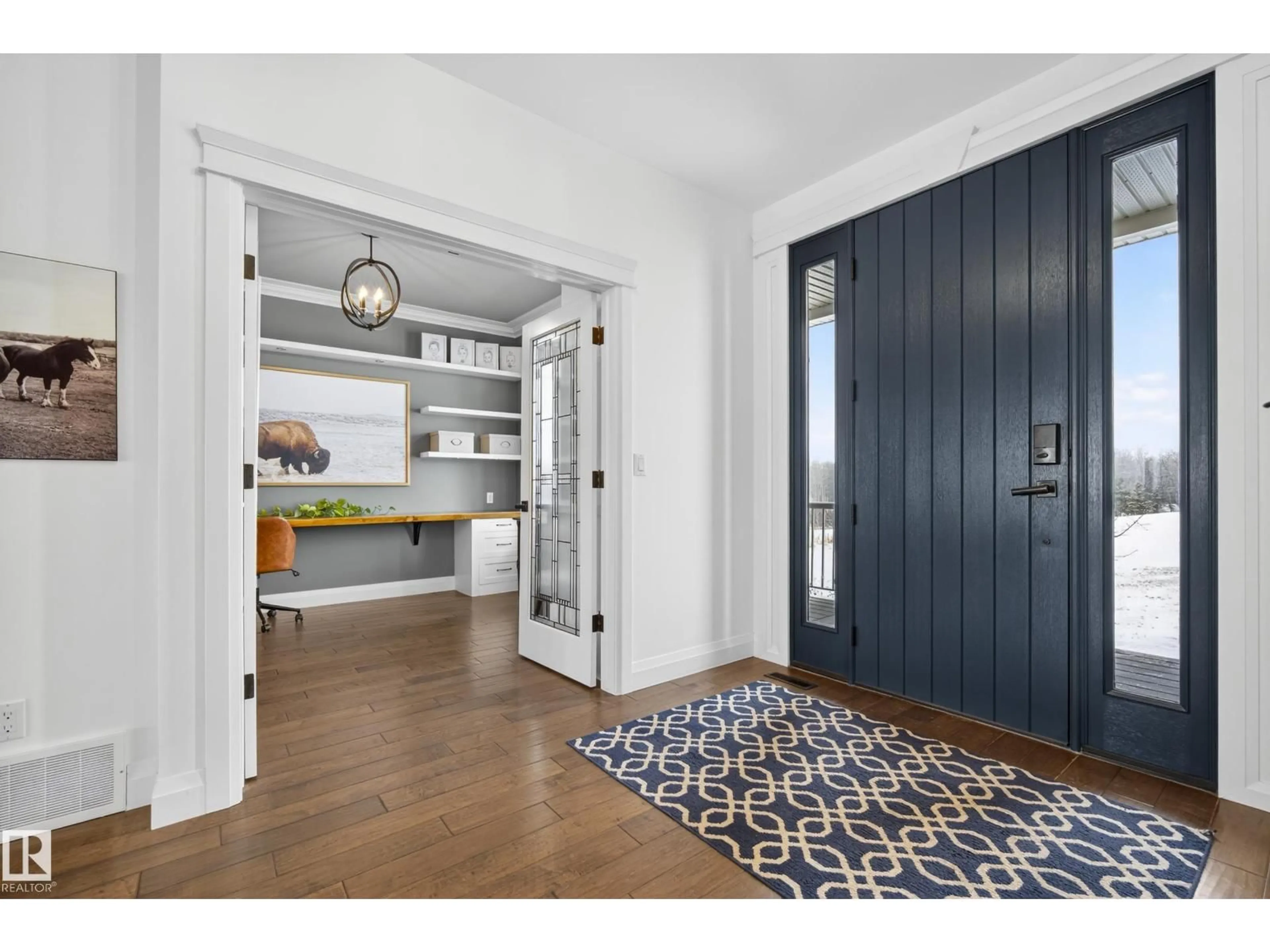 Indoor entryway for 53357 RGE ROAD 220, Rural Strathcona County Alberta T8E1J3