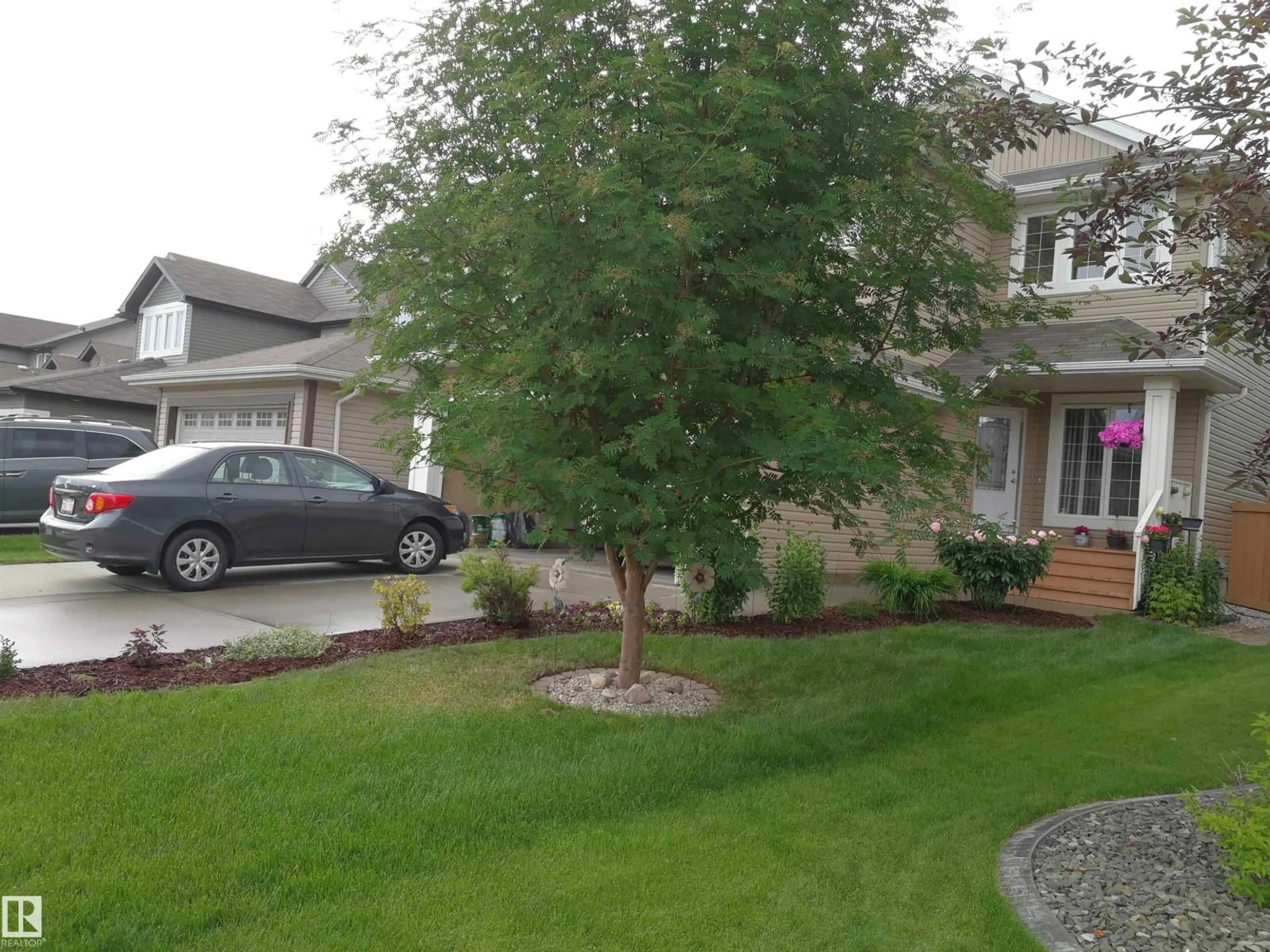 Unknown for SW - 1330 114B ST, Edmonton Alberta T6W0G7