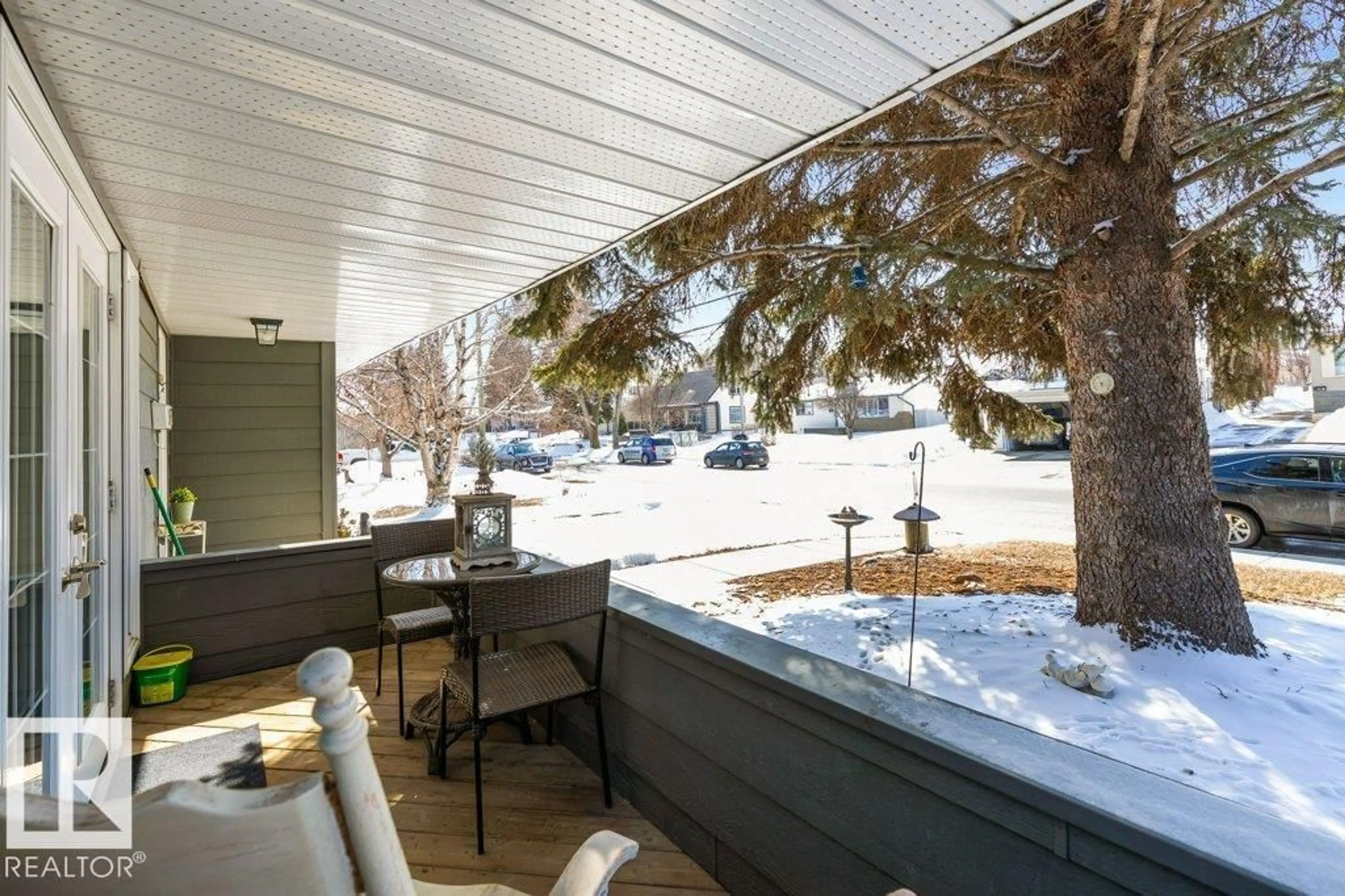 Patio, street for 25 MOUNT ROYAL DR, St. Albert Alberta T8N1J3