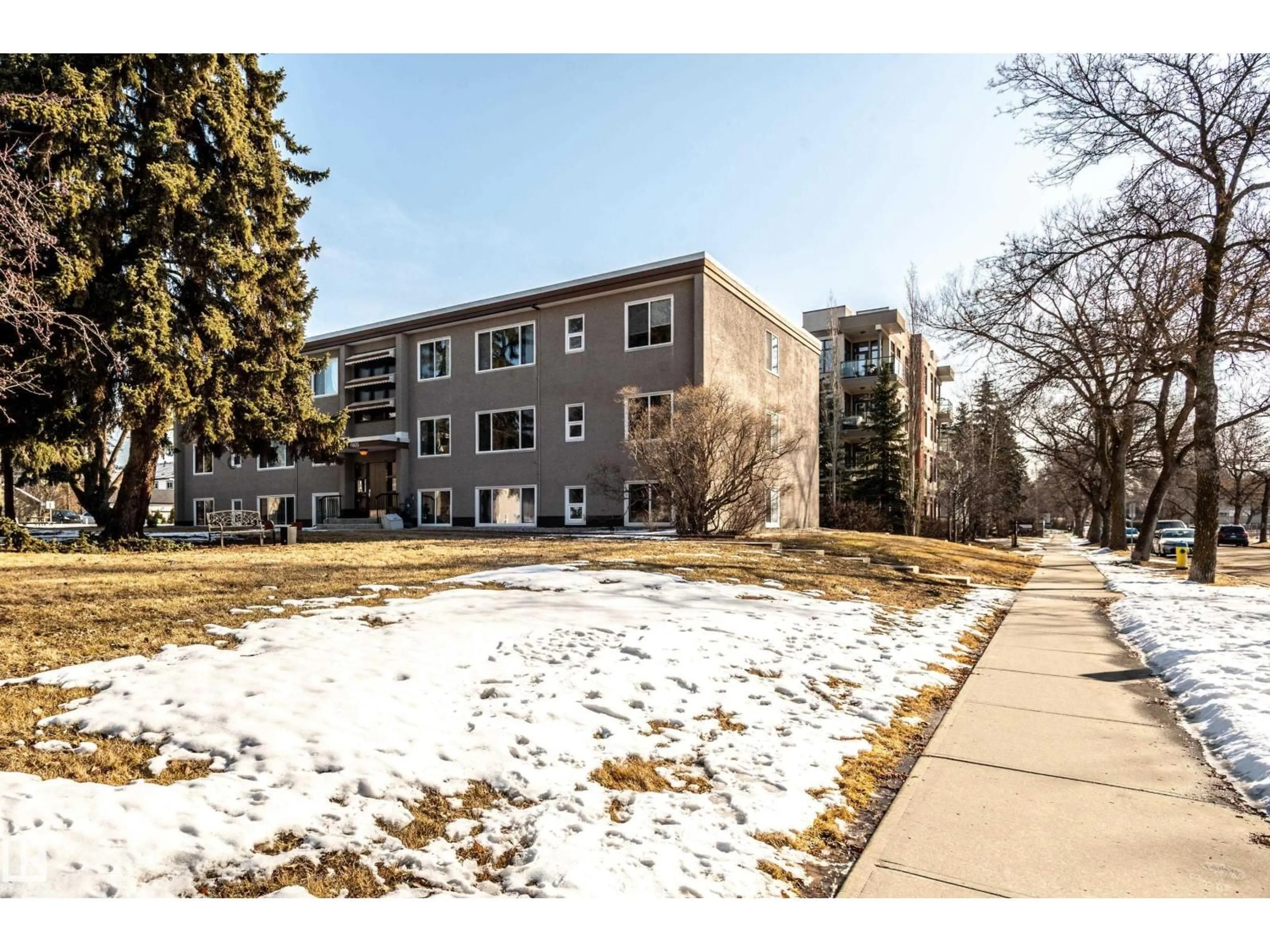 Unknown for 12 - 6805 112 ST NW, Edmonton Alberta T6H3K2