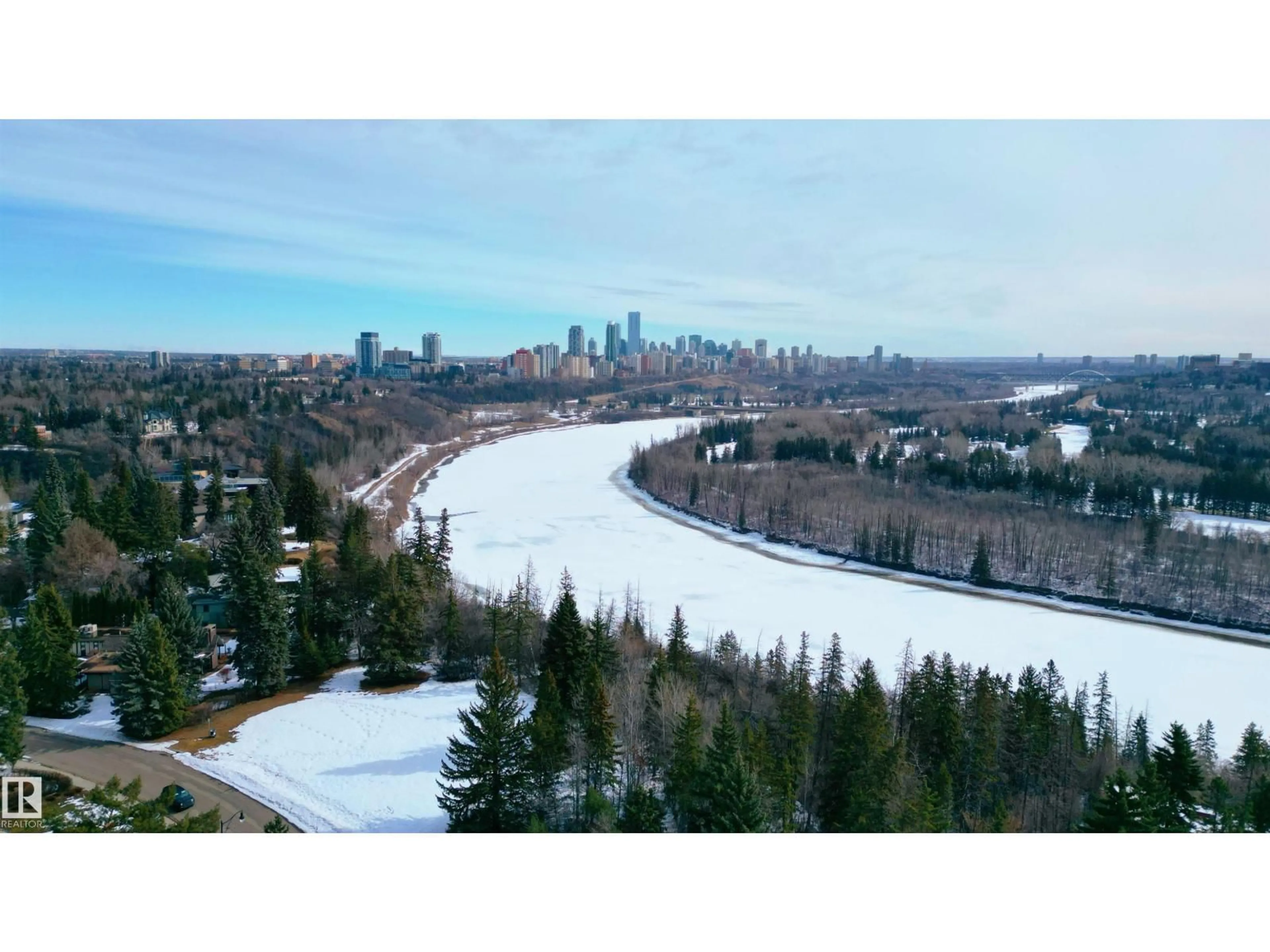 Blurry image for 9715 141 ST, Edmonton Alberta T5N2M5