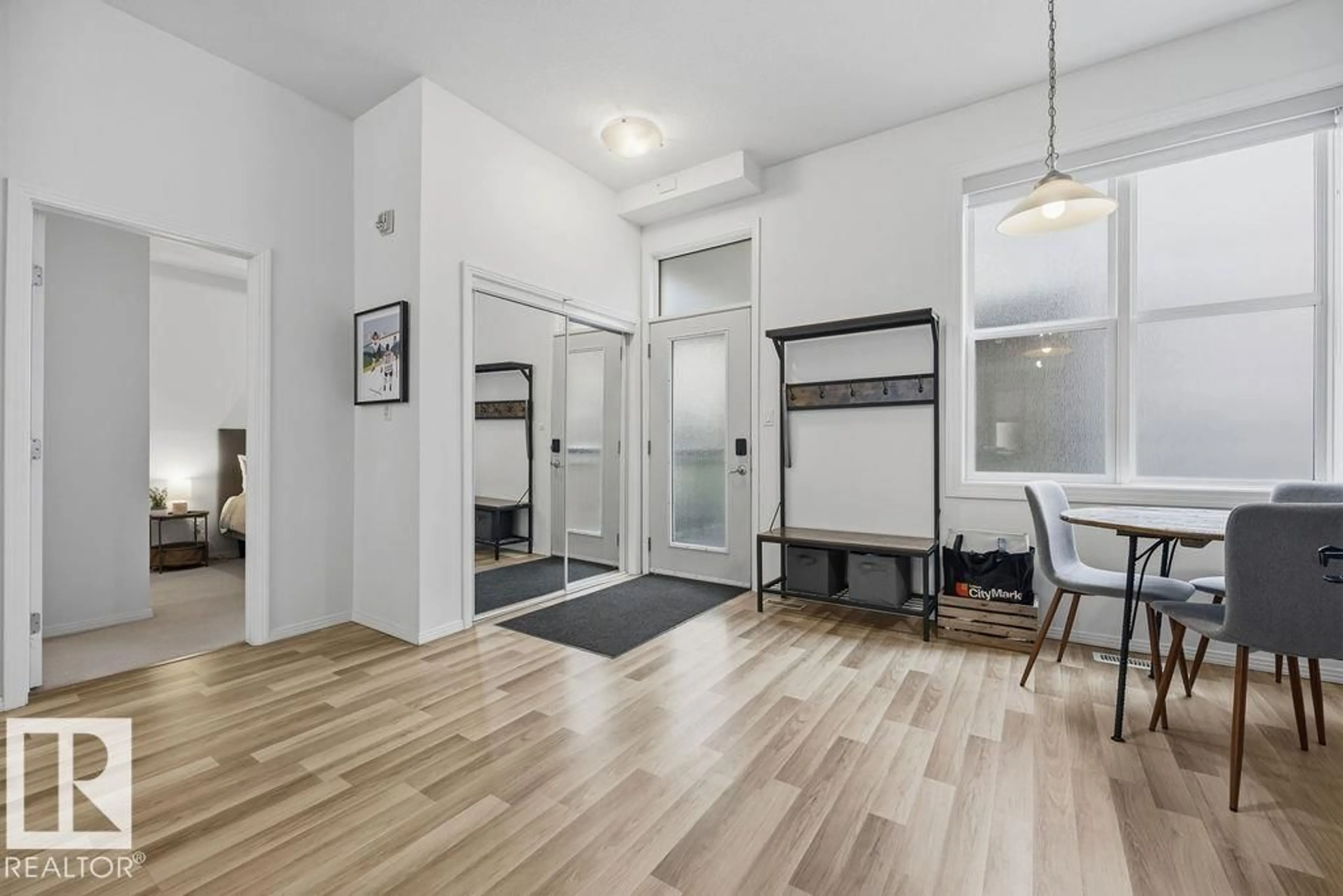 Indoor entryway for #401 - 10147 112 ST, Edmonton Alberta T5K1M1
