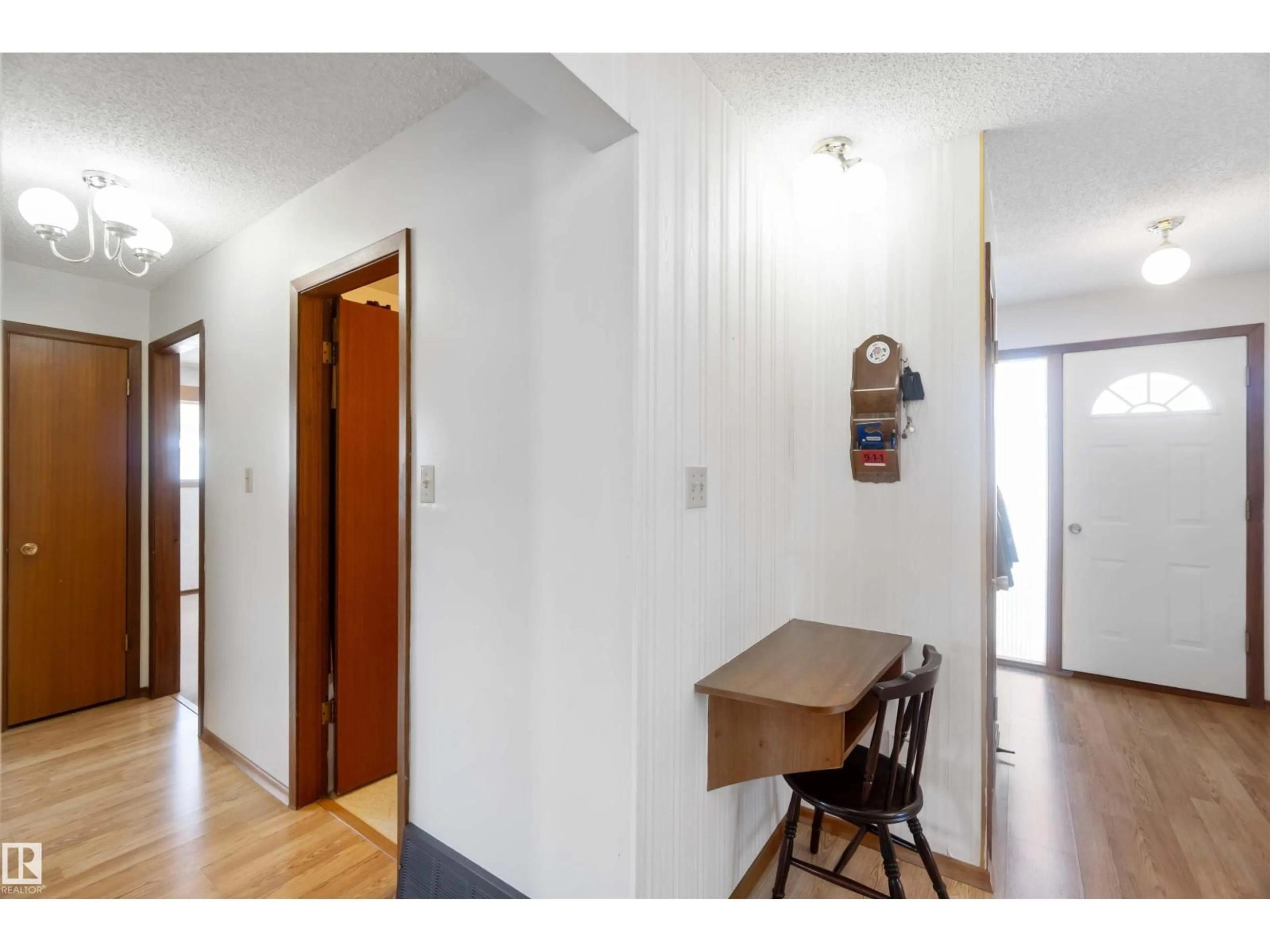 Unknown for 4823 46 ST, Redwater Alberta T0A2W0