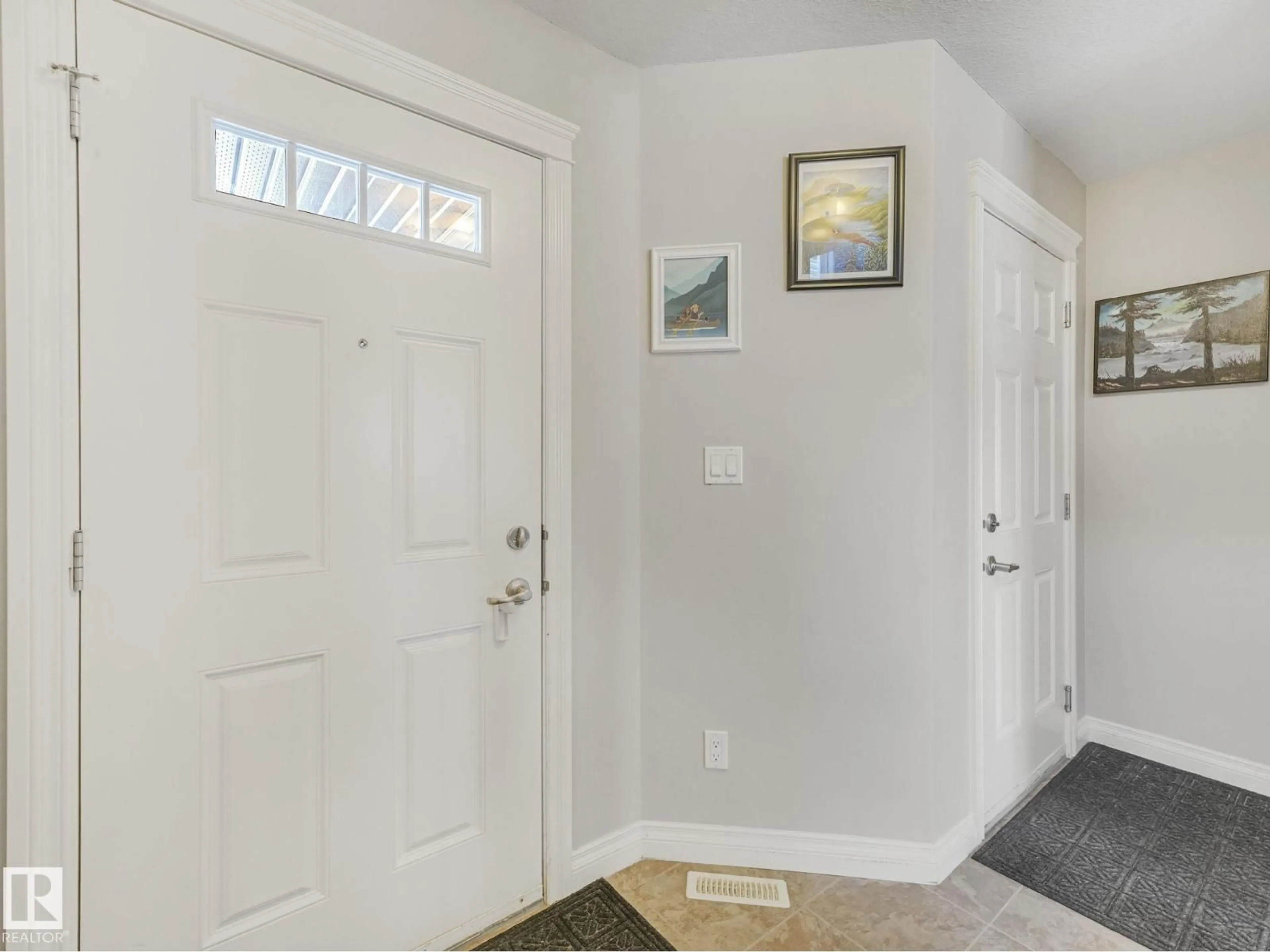 Indoor entryway for SW - 1212 176 ST, Edmonton Alberta T6W2B7