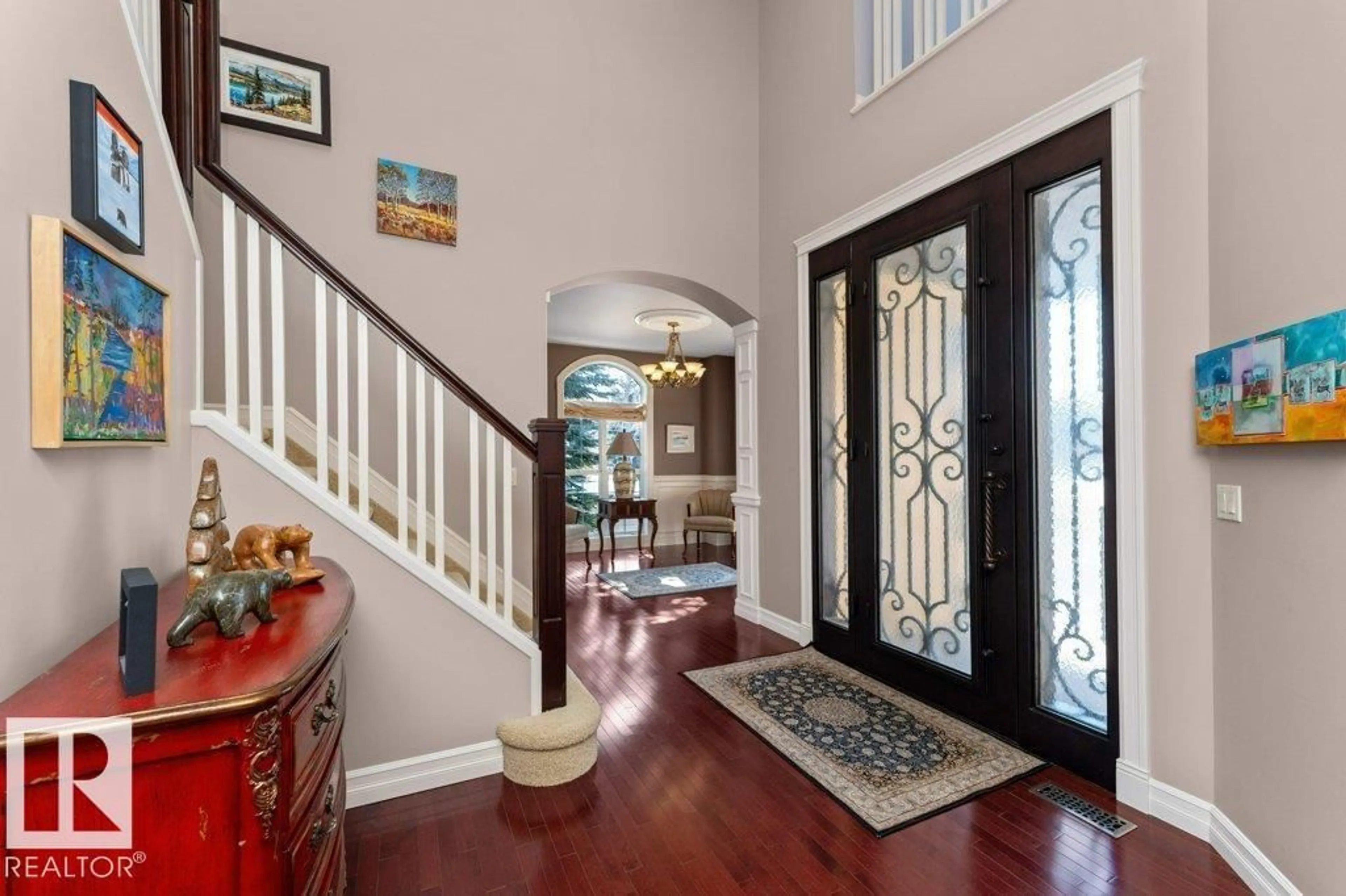 Indoor entryway for 304 CALDWELL CL, Edmonton Alberta T6M2W9